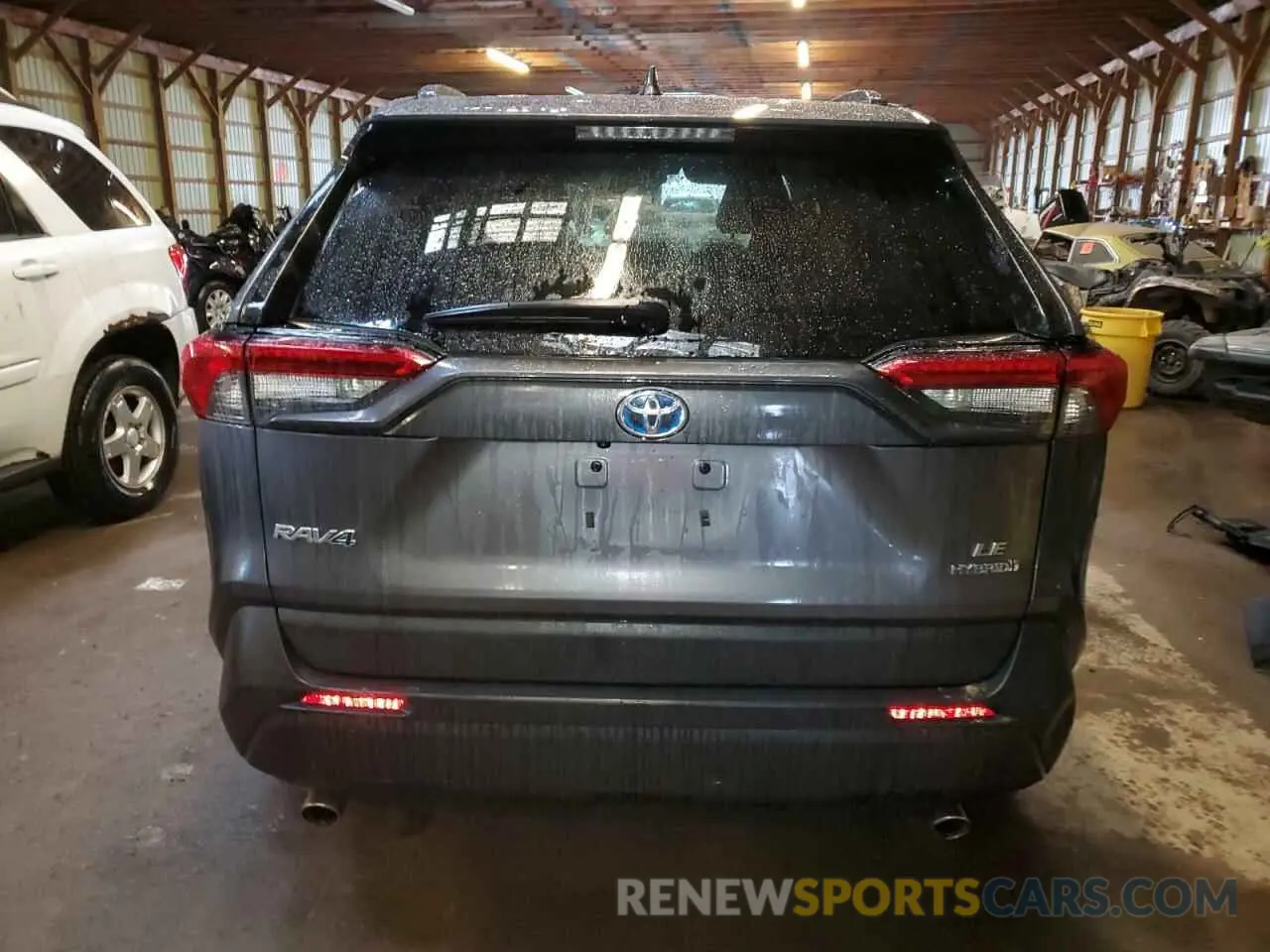 6 Photograph of a damaged car 2T3BWRFV9NW146088 TOYOTA RAV4 2022