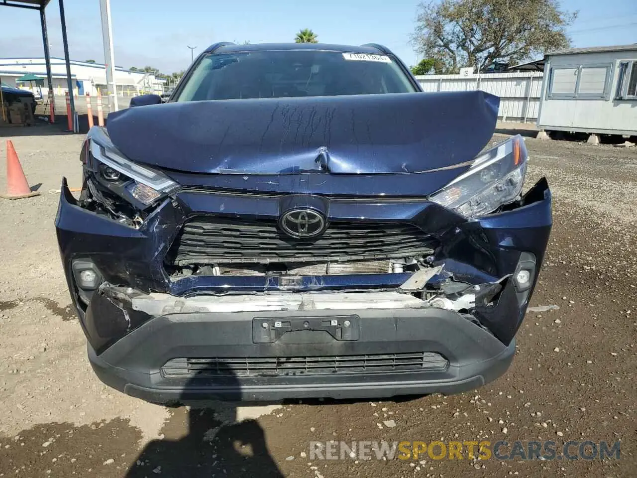 5 Photograph of a damaged car 2T3C1RFV1NW210952 TOYOTA RAV4 2022