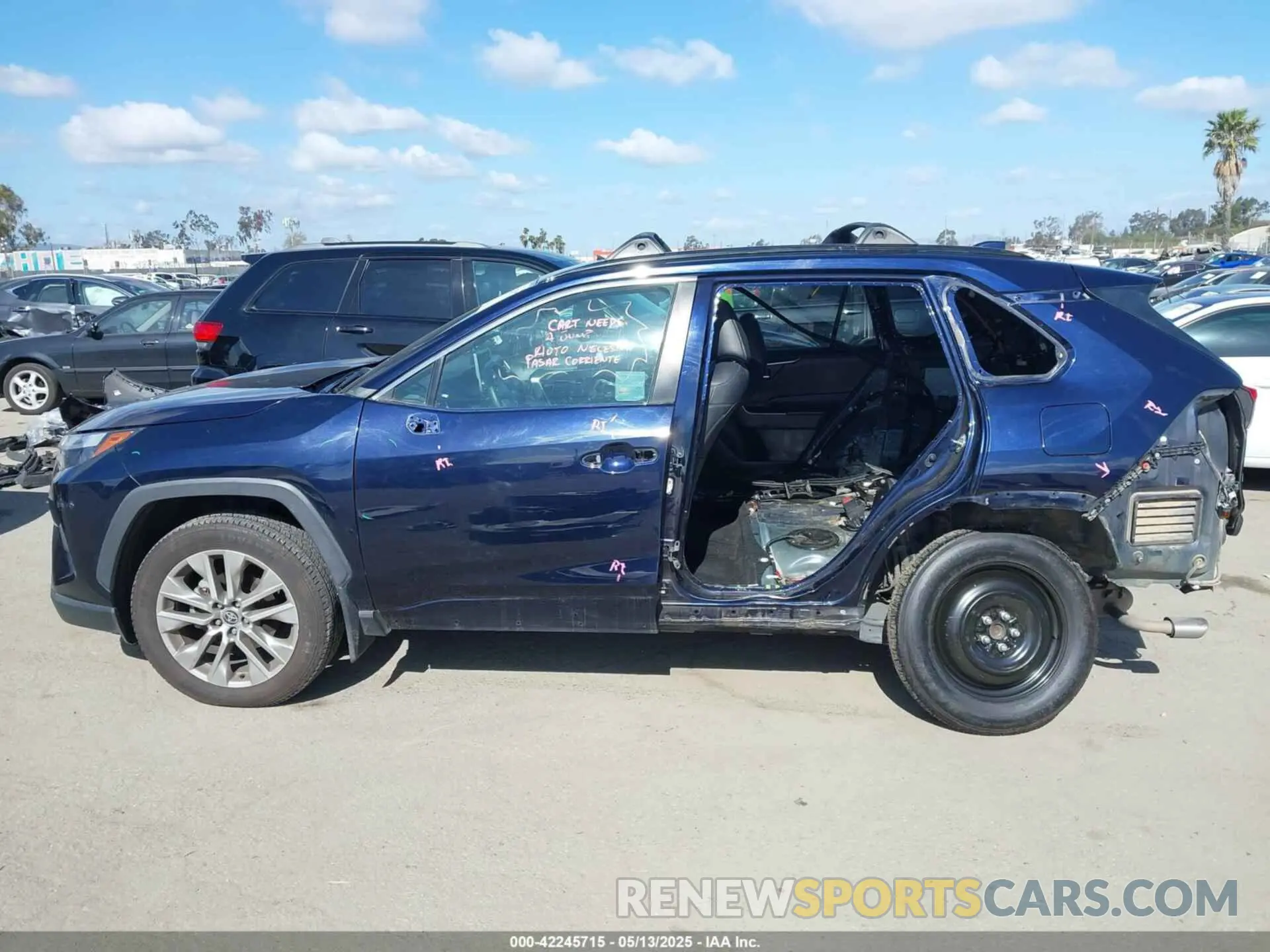 15 Photograph of a damaged car 2T3C1RFV2NW191537 TOYOTA RAV4 2022