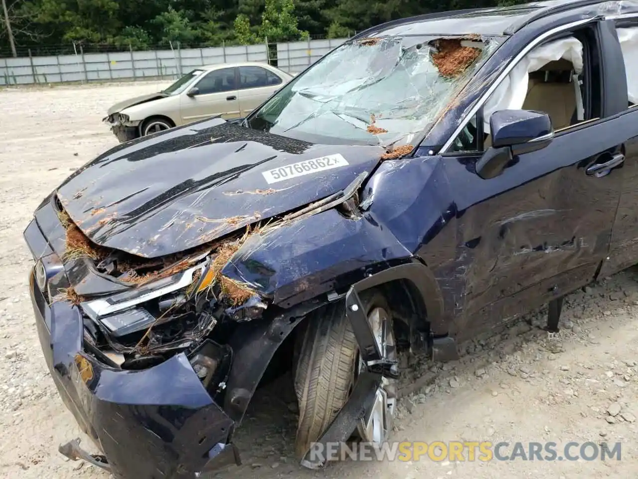 9 Photograph of a damaged car 2T3C1RFV3NW202352 TOYOTA RAV4 2022