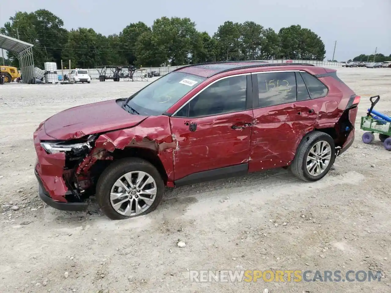 10 Photograph of a damaged car 2T3C1RFV3NW203758 TOYOTA RAV4 2022