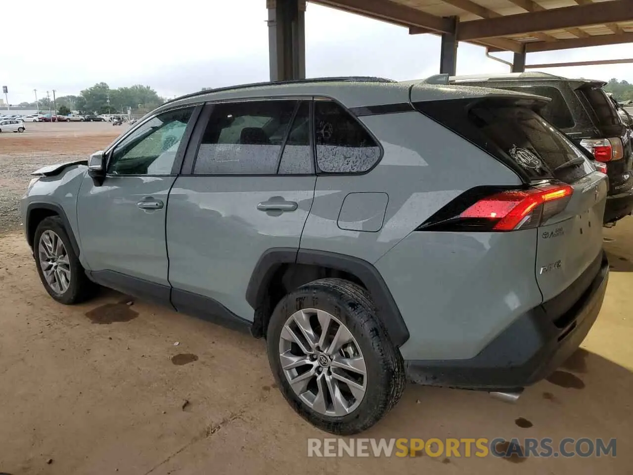 2 Photograph of a damaged car 2T3C1RFV4NW234498 TOYOTA RAV4 2022