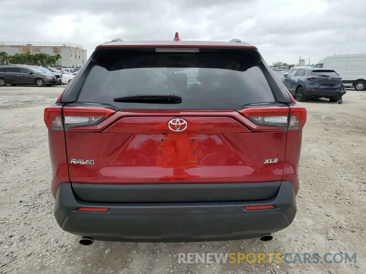 6 Photograph of a damaged car 2T3C1RFV5NW187577 TOYOTA RAV4 2022