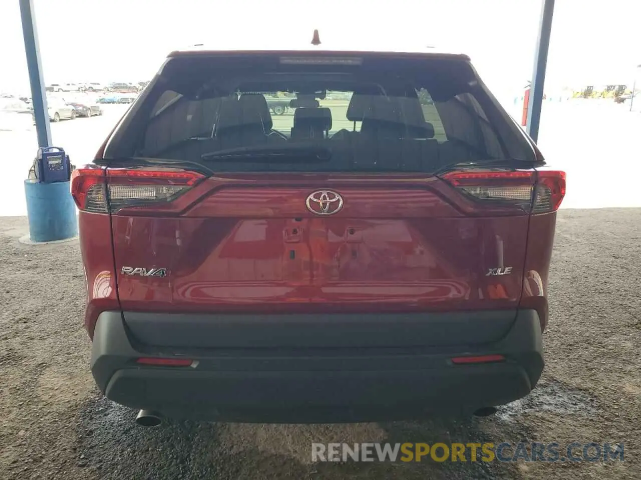 6 Photograph of a damaged car 2T3C1RFV5NW206418 TOYOTA RAV4 2022