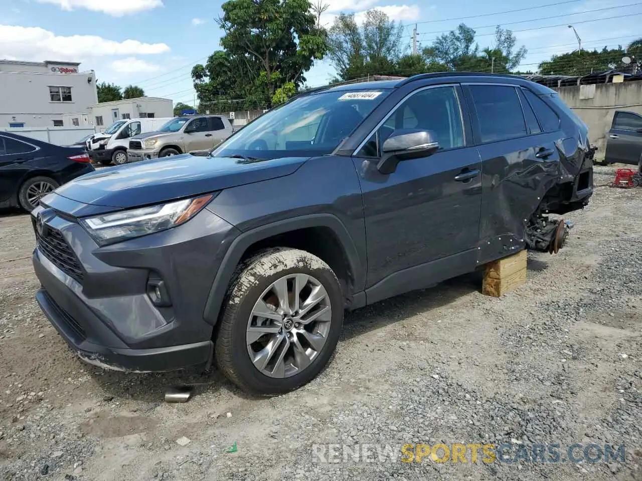 1 Photograph of a damaged car 2T3C1RFV6NC192191 TOYOTA RAV4 2022