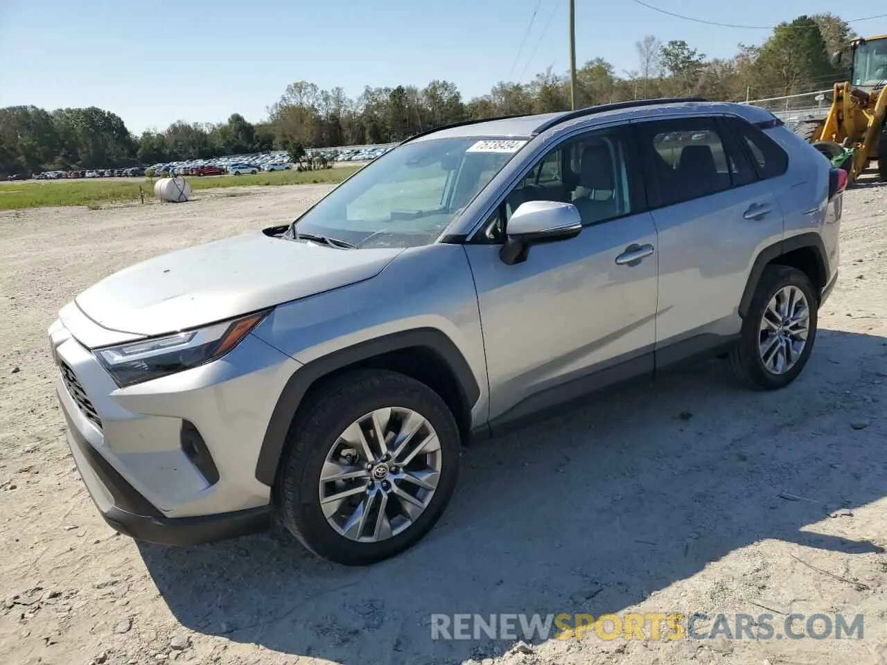 1 Photograph of a damaged car 2T3C1RFV6NW227651 TOYOTA RAV4 2022