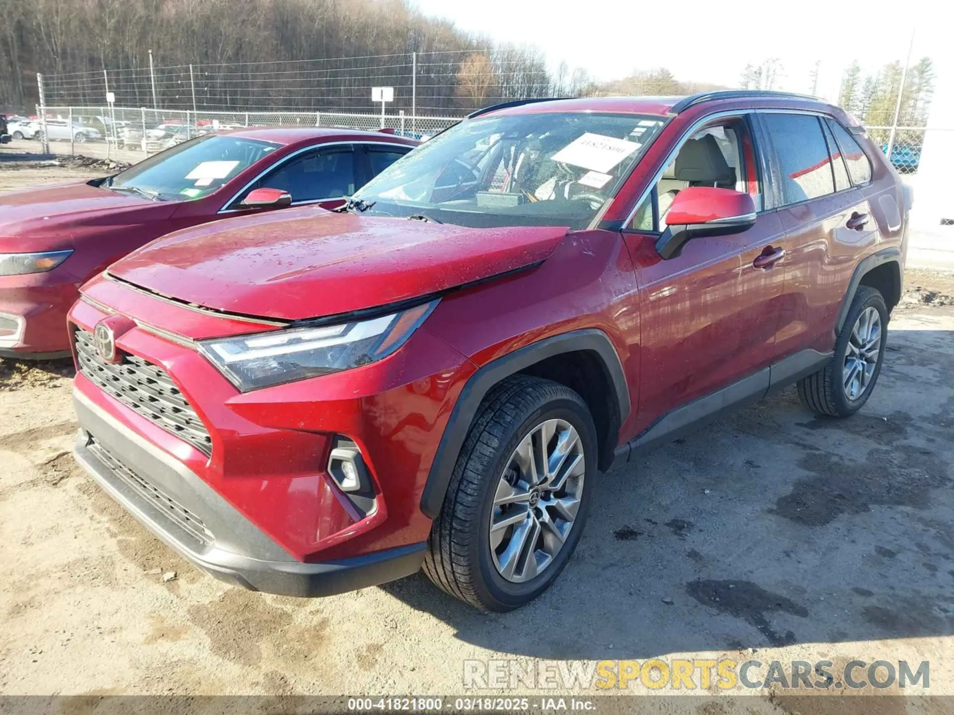 2 Photograph of a damaged car 2T3C1RFV6NW231375 TOYOTA RAV4 2022