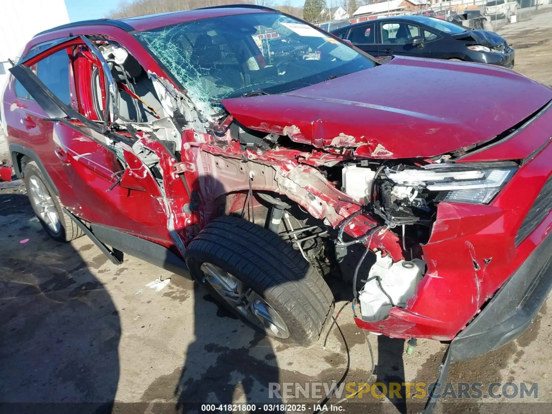 6 Photograph of a damaged car 2T3C1RFV6NW231375 TOYOTA RAV4 2022