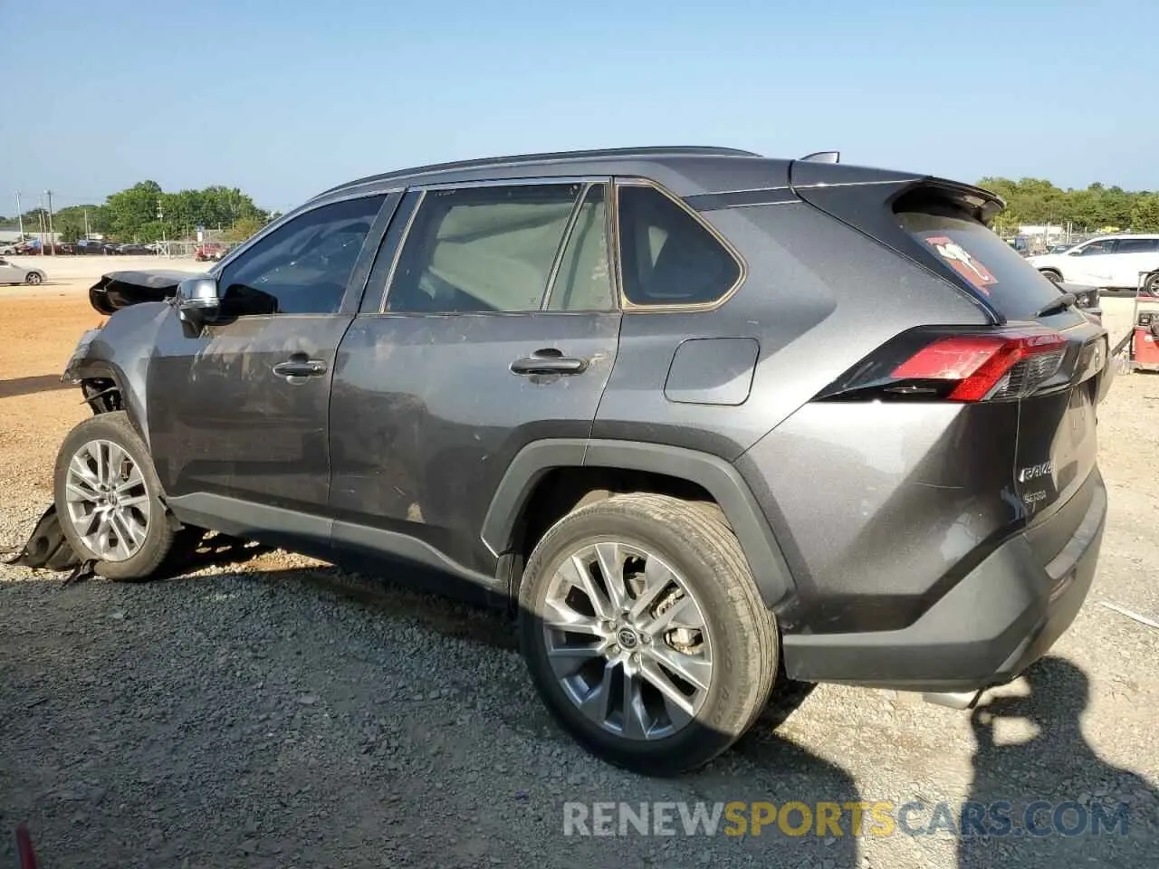 2 Photograph of a damaged car 2T3C1RFV7NC184732 TOYOTA RAV4 2022