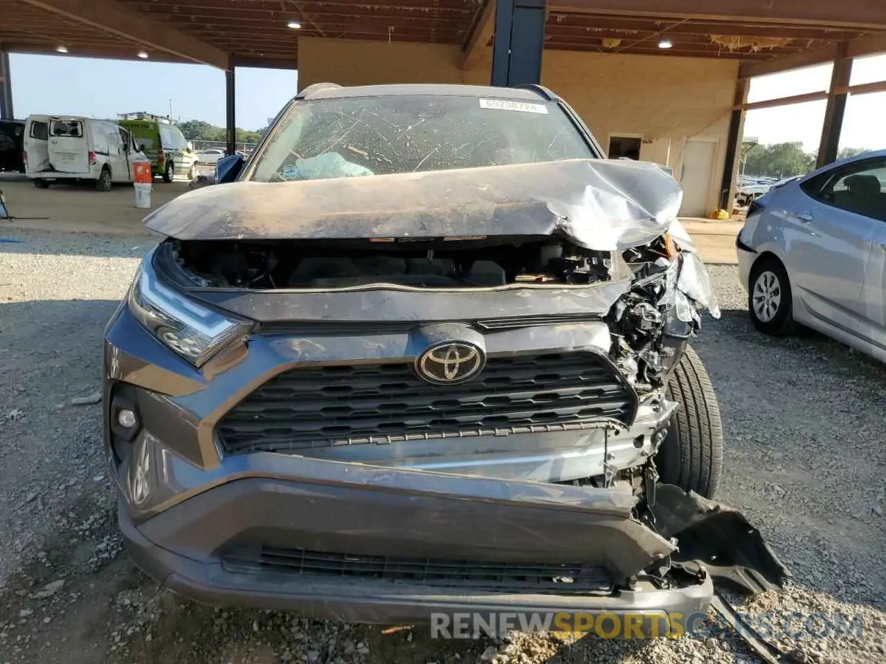 5 Photograph of a damaged car 2T3C1RFV7NC184732 TOYOTA RAV4 2022