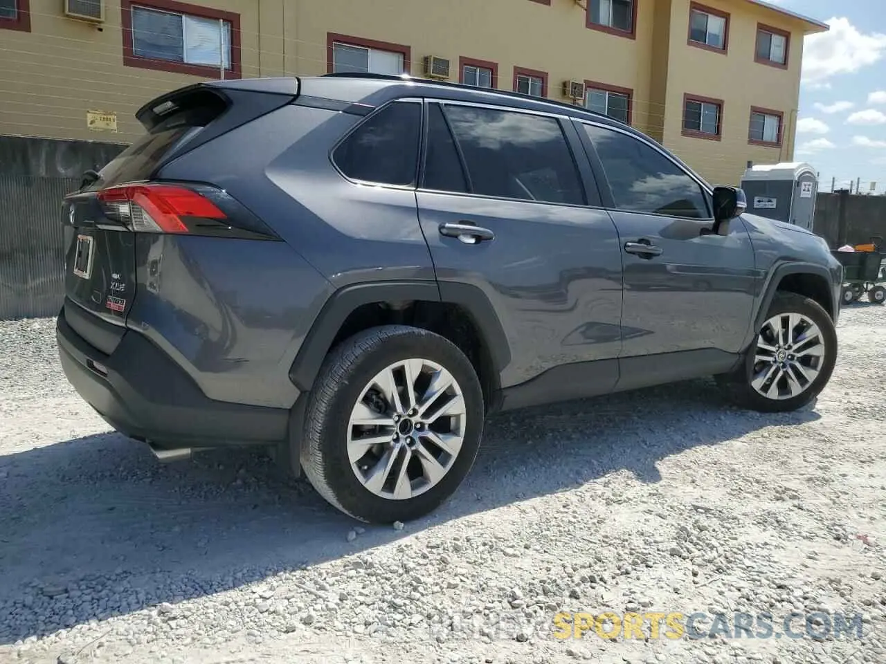 3 Photograph of a damaged car 2T3C1RFV7NC191454 TOYOTA RAV4 2022