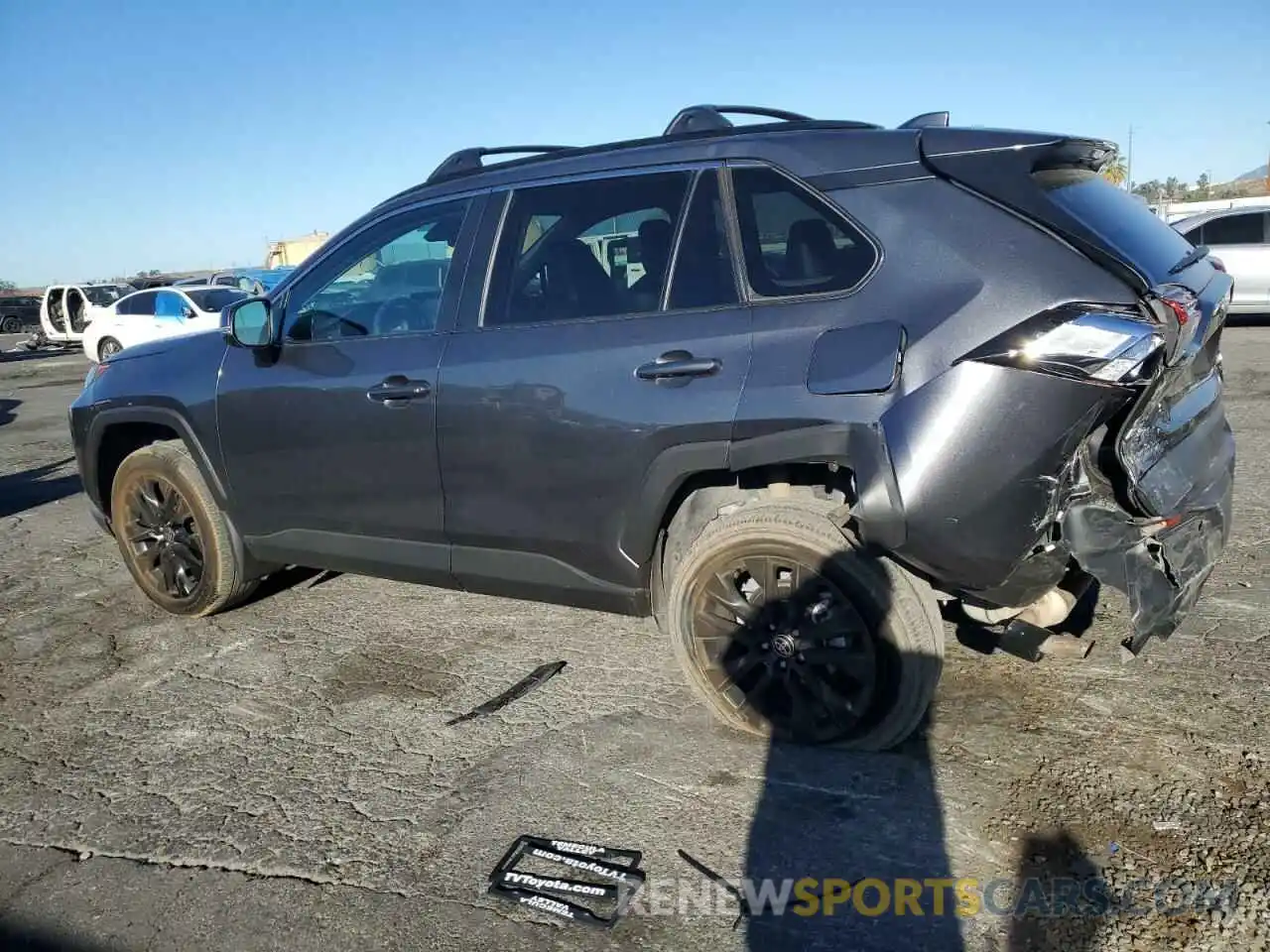 2 Photograph of a damaged car 2T3C1RFV7NC209192 TOYOTA RAV4 2022