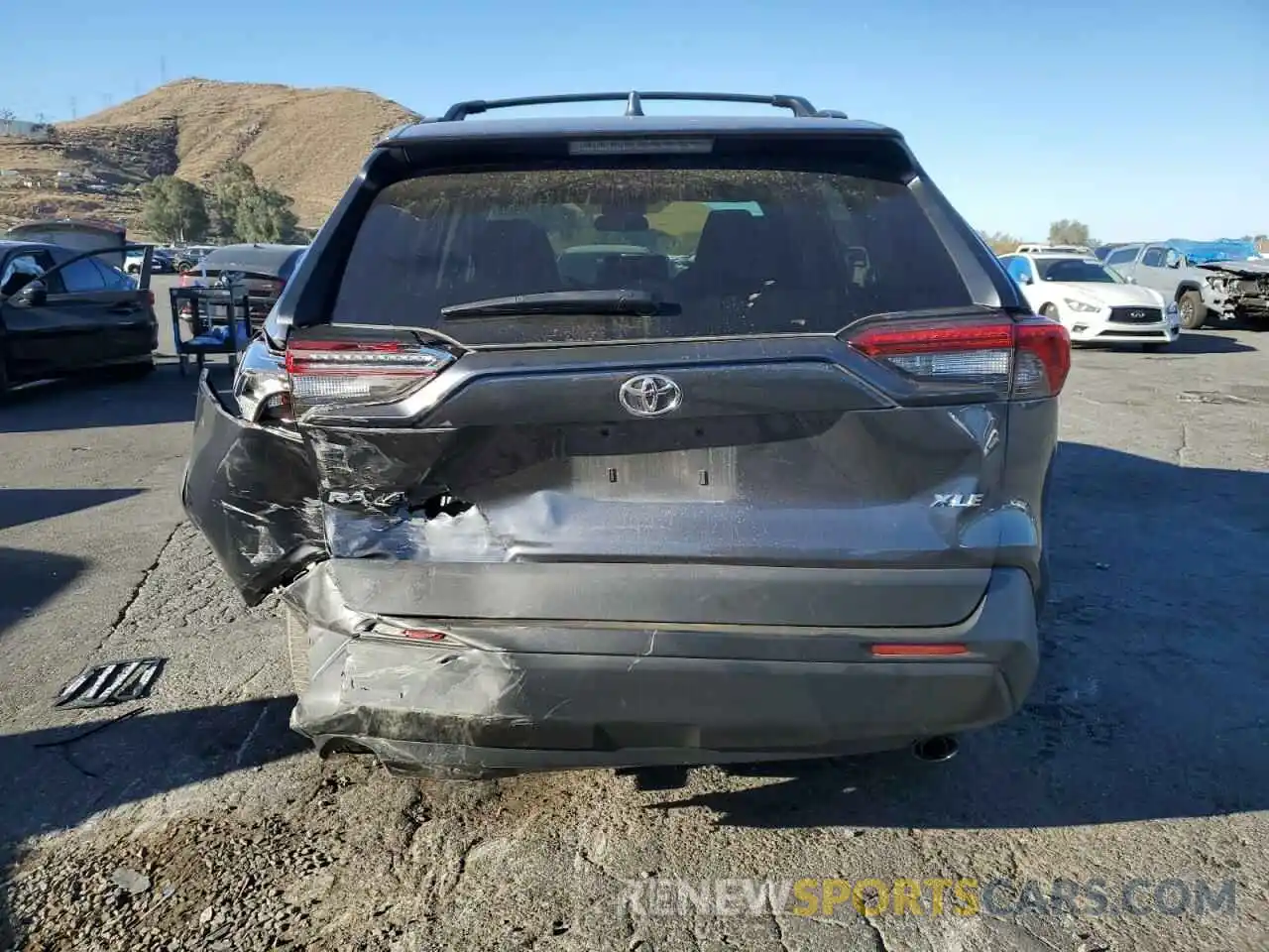 6 Photograph of a damaged car 2T3C1RFV7NC209192 TOYOTA RAV4 2022