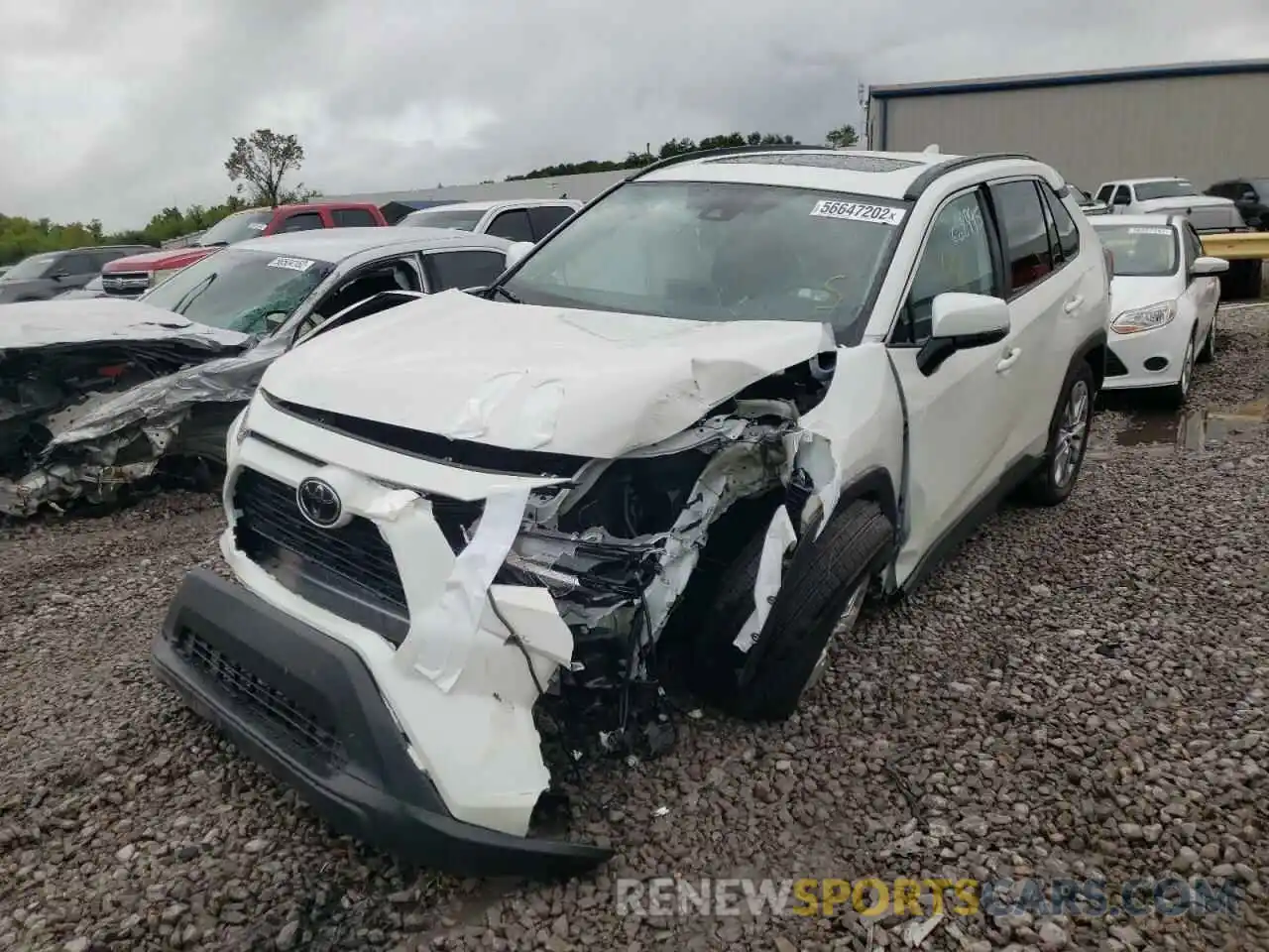 2 Photograph of a damaged car 2T3C1RFV7NW206789 TOYOTA RAV4 2022