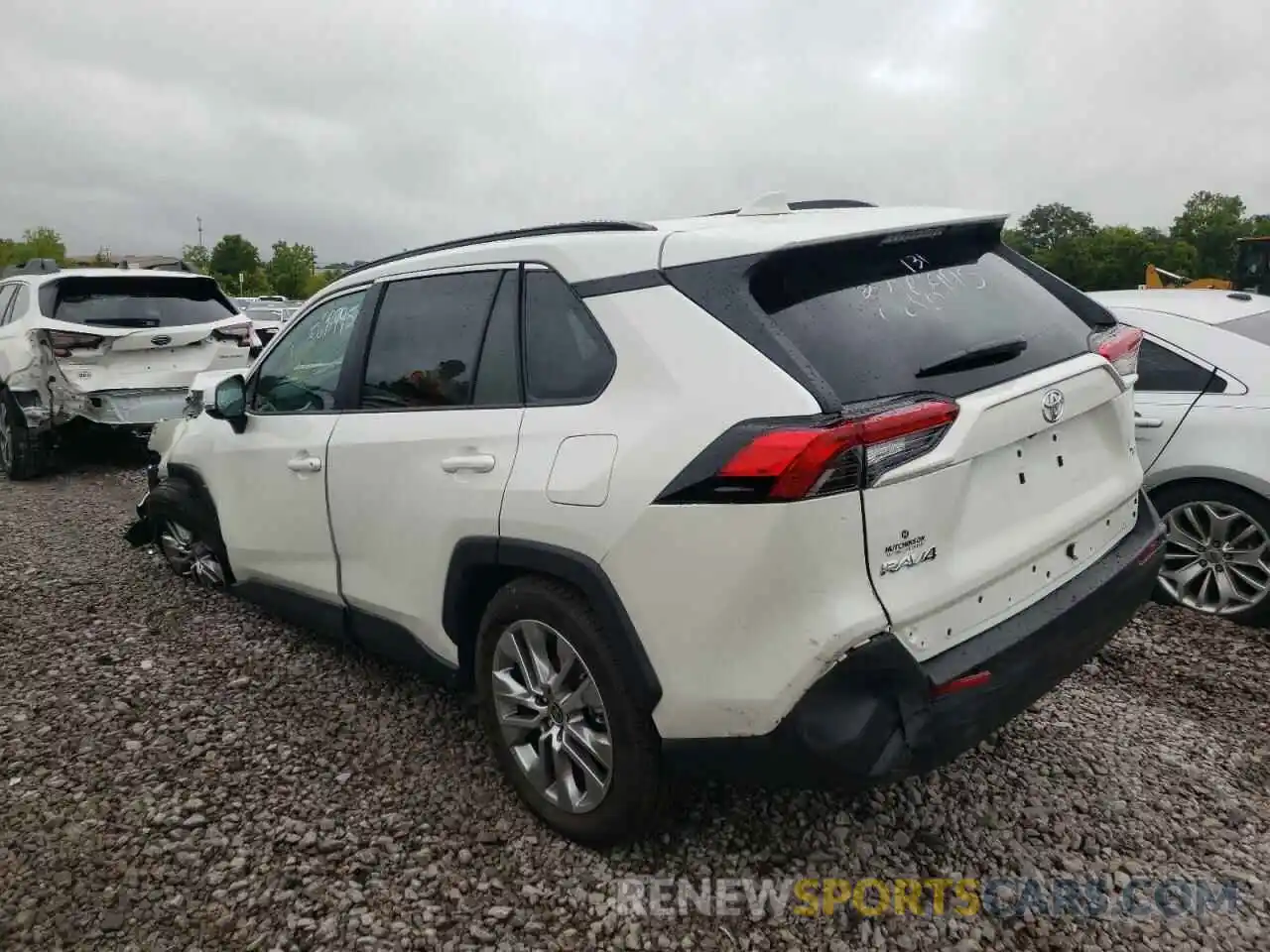 3 Photograph of a damaged car 2T3C1RFV7NW206789 TOYOTA RAV4 2022