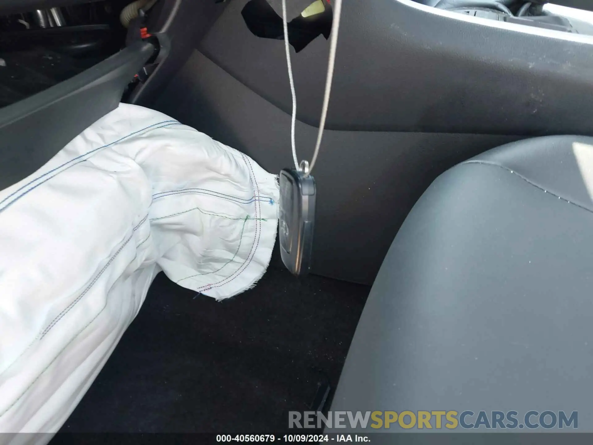 11 Photograph of a damaged car 2T3C1RFV7NW210731 TOYOTA RAV4 2022