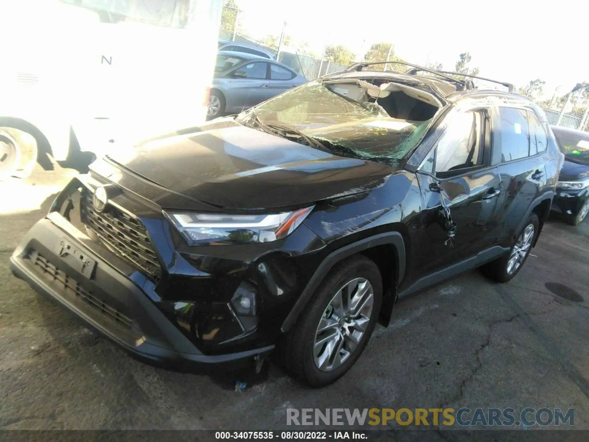 2 Photograph of a damaged car 2T3C1RFV8NC183458 TOYOTA RAV4 2022