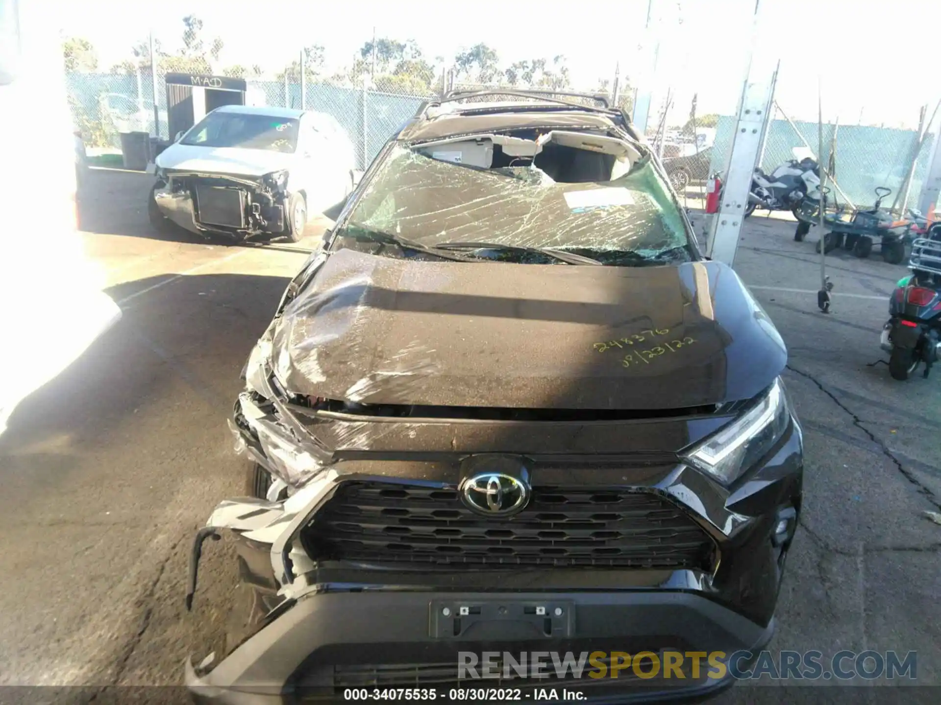 6 Photograph of a damaged car 2T3C1RFV8NC183458 TOYOTA RAV4 2022