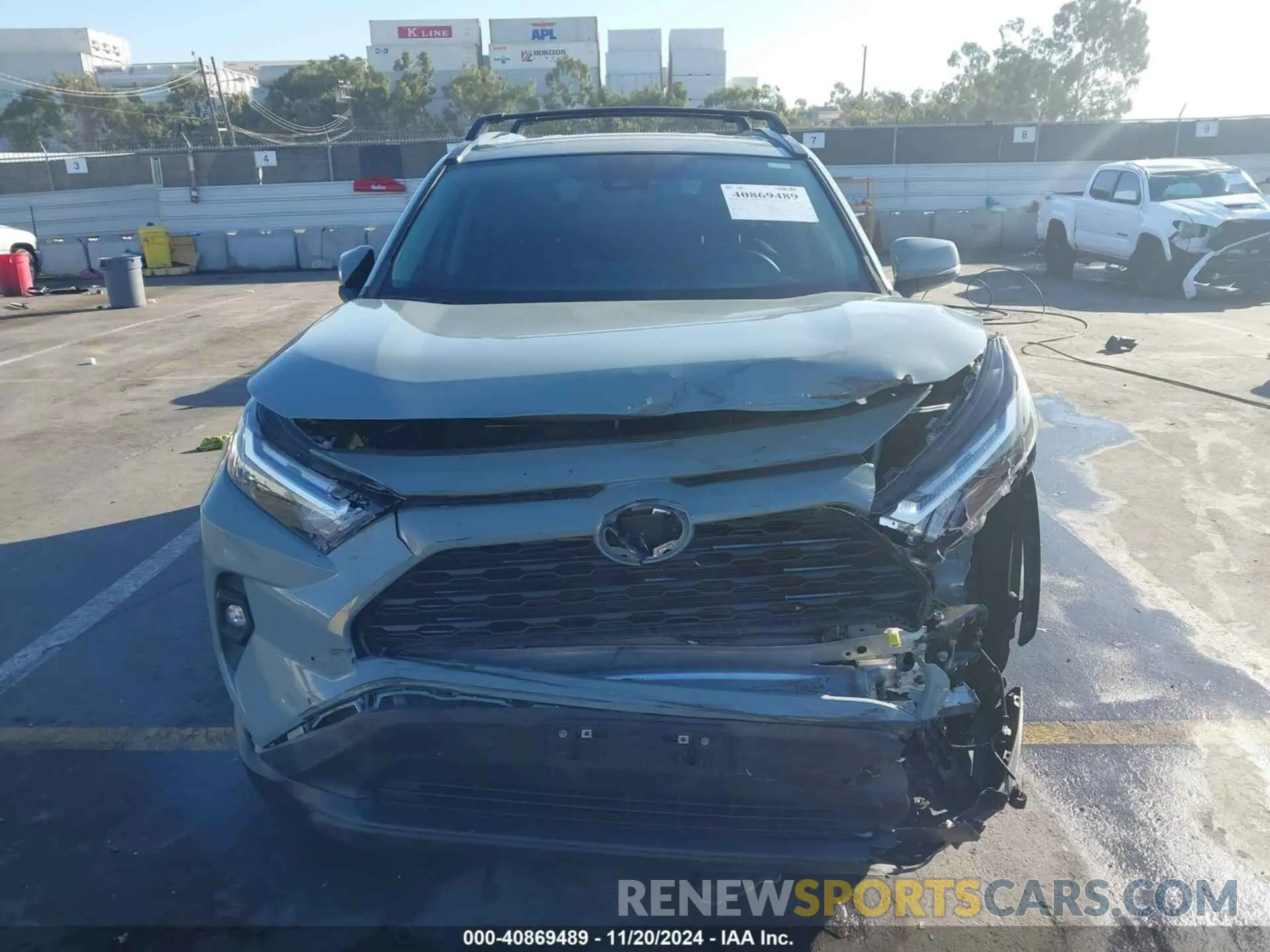 12 Photograph of a damaged car 2T3C1RFV8NW192563 TOYOTA RAV4 2022