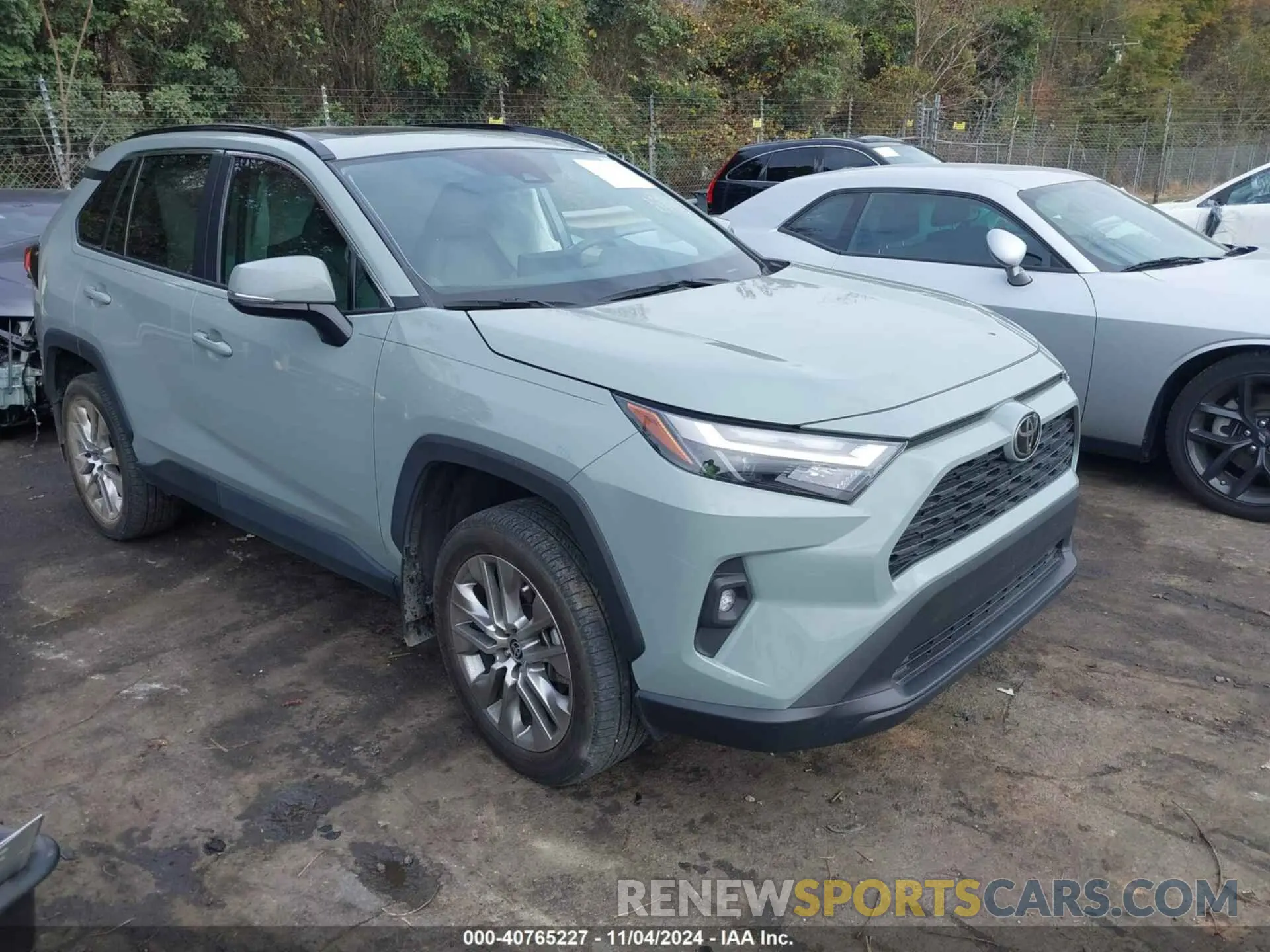 1 Photograph of a damaged car 2T3C1RFV8NW226730 TOYOTA RAV4 2022