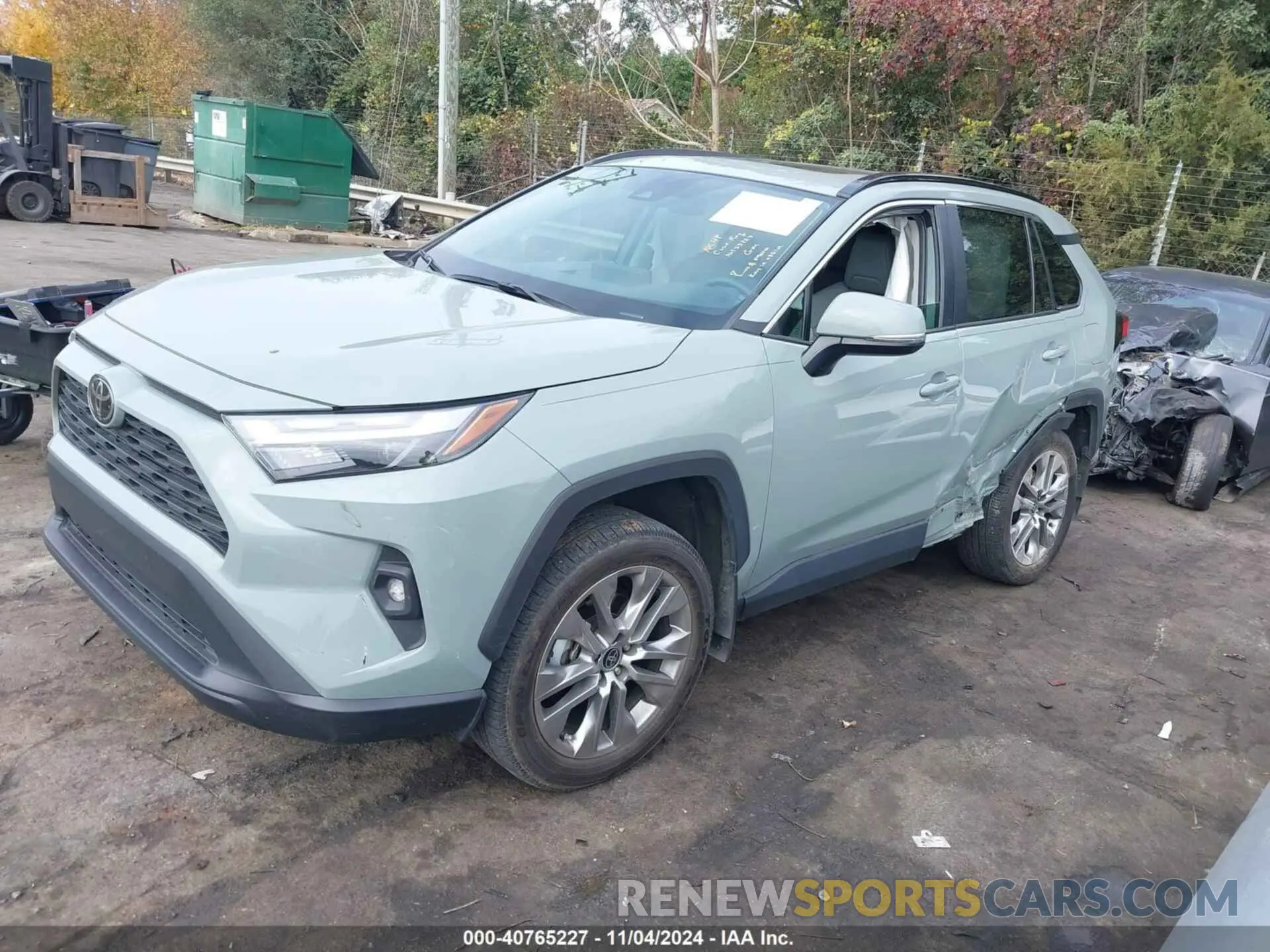 2 Photograph of a damaged car 2T3C1RFV8NW226730 TOYOTA RAV4 2022