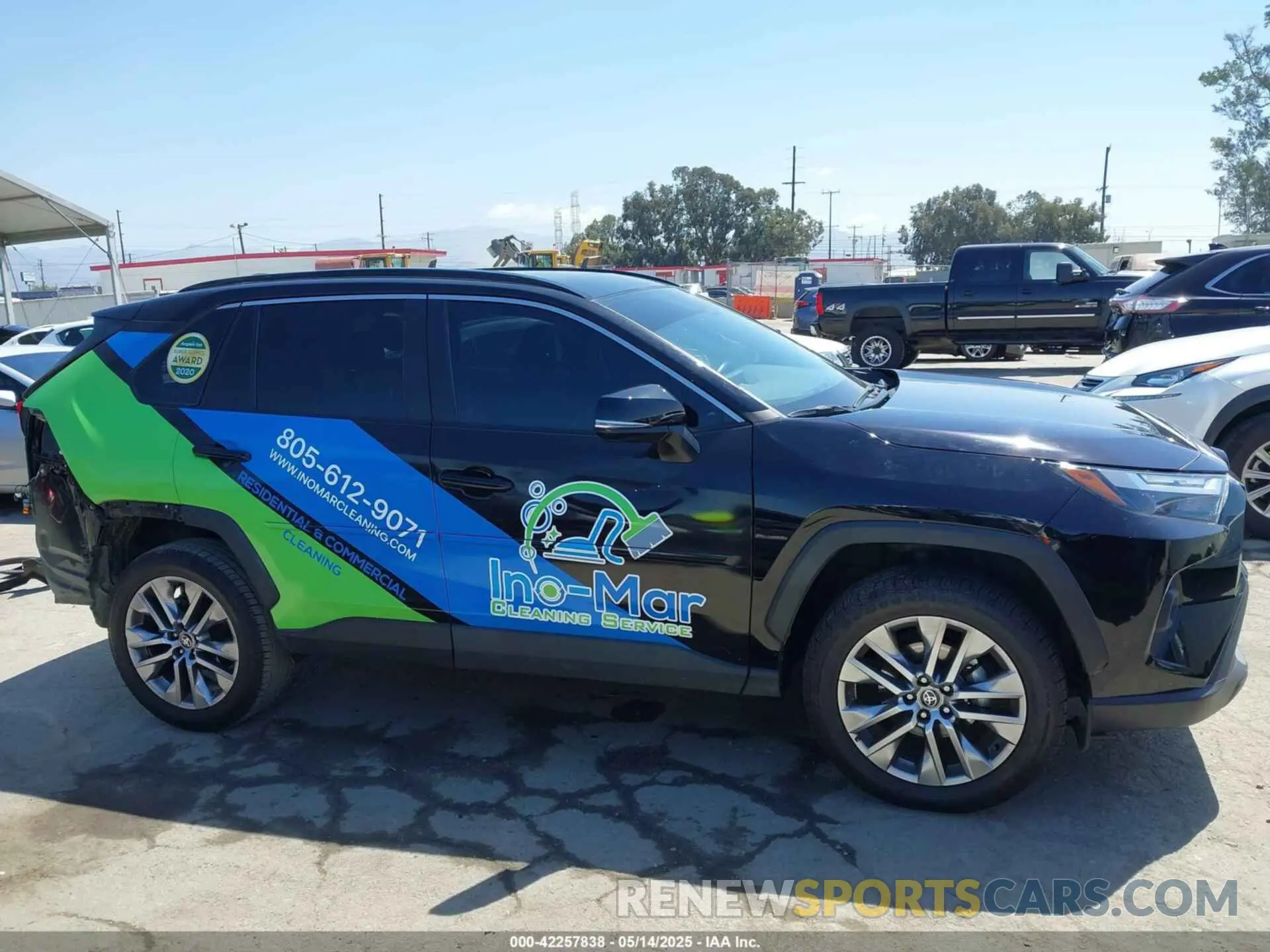 14 Photograph of a damaged car 2T3C1RFVXNC189679 TOYOTA RAV4 2022