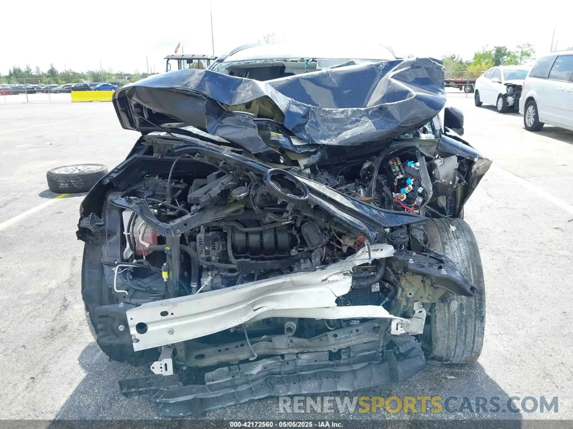 6 Photograph of a damaged car 2T3C1RFVXNC195269 TOYOTA RAV4 2022