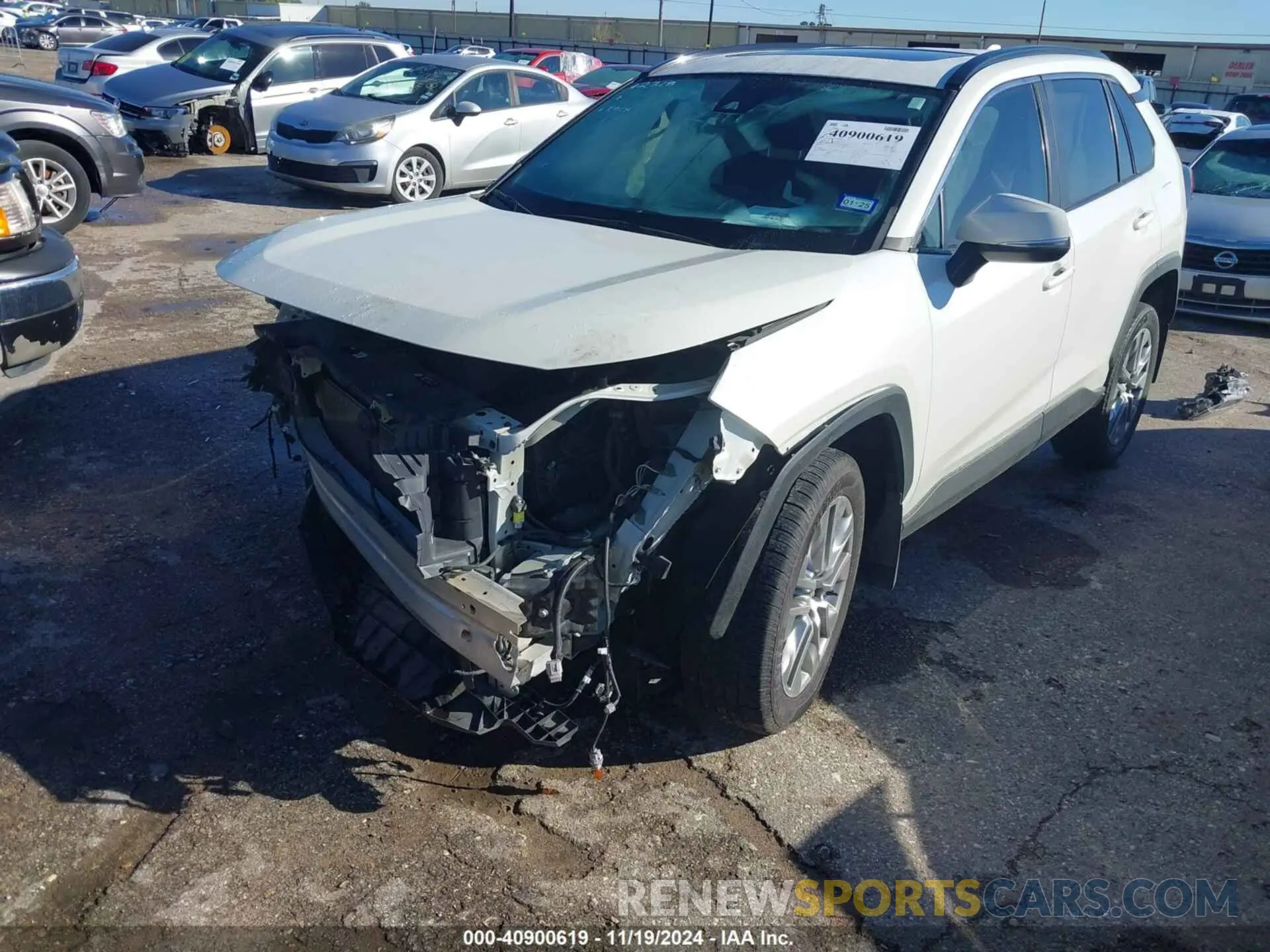 2 Photograph of a damaged car 2T3C1RFVXNW186005 TOYOTA RAV4 2022