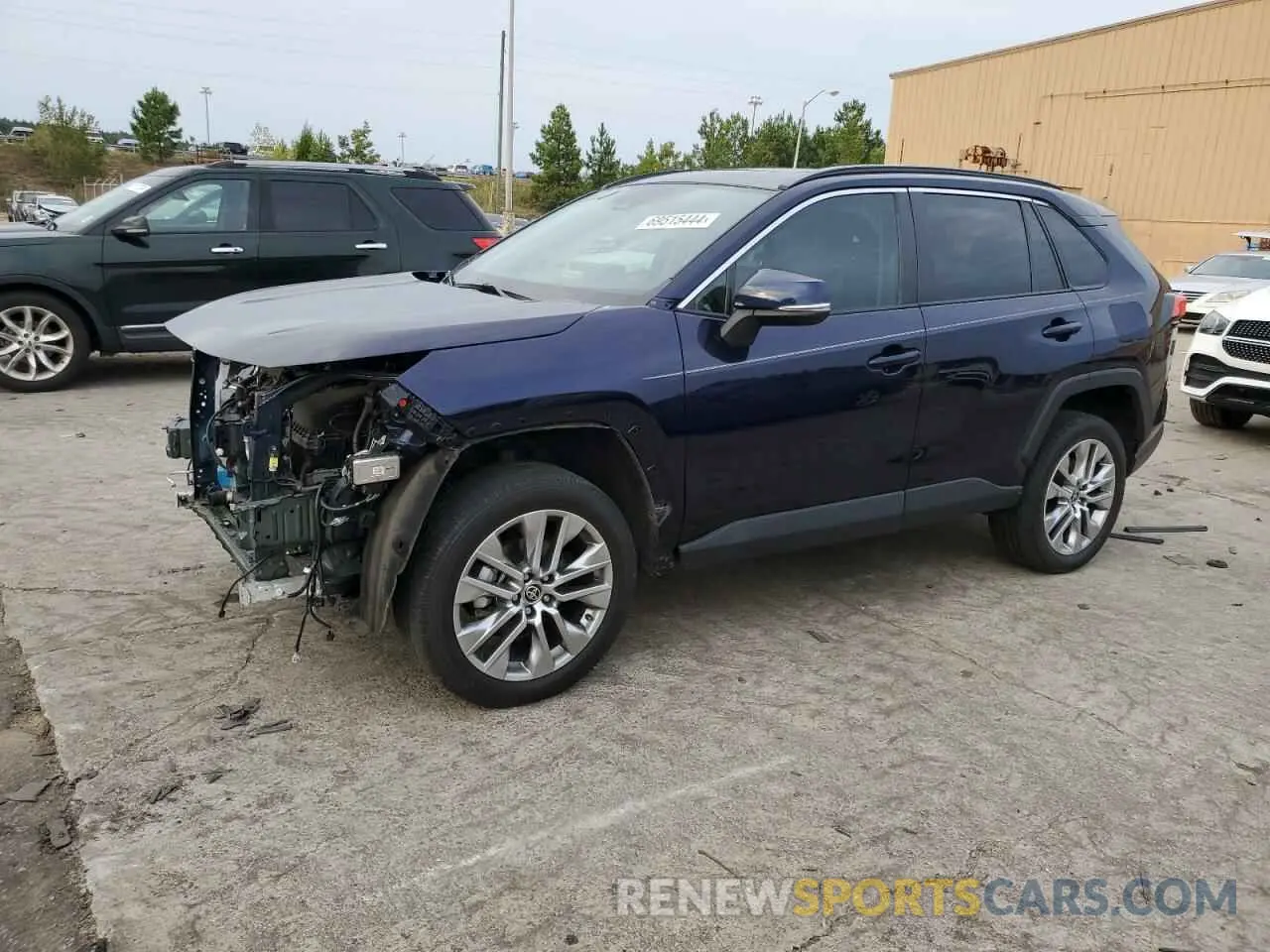 1 Photograph of a damaged car 2T3C1RFVXNW204163 TOYOTA RAV4 2022