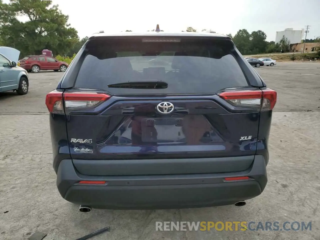 6 Photograph of a damaged car 2T3C1RFVXNW204163 TOYOTA RAV4 2022