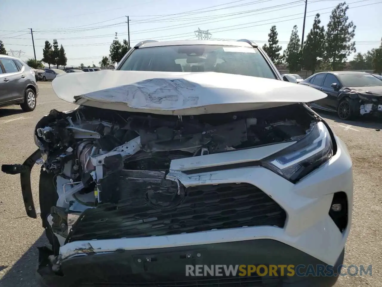 5 Photograph of a damaged car 2T3C1RFVXNW229371 TOYOTA RAV4 2022