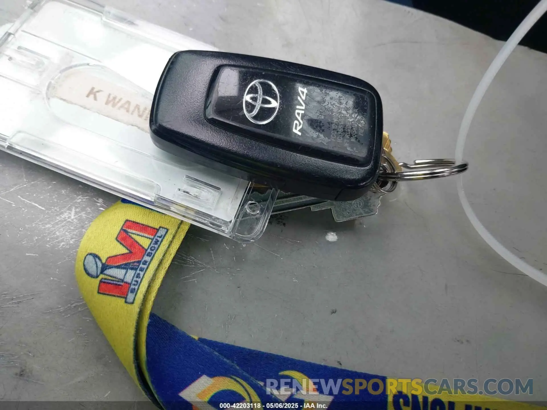 11 Photograph of a damaged car 2T3C1RFVXNW236286 TOYOTA RAV4 2022