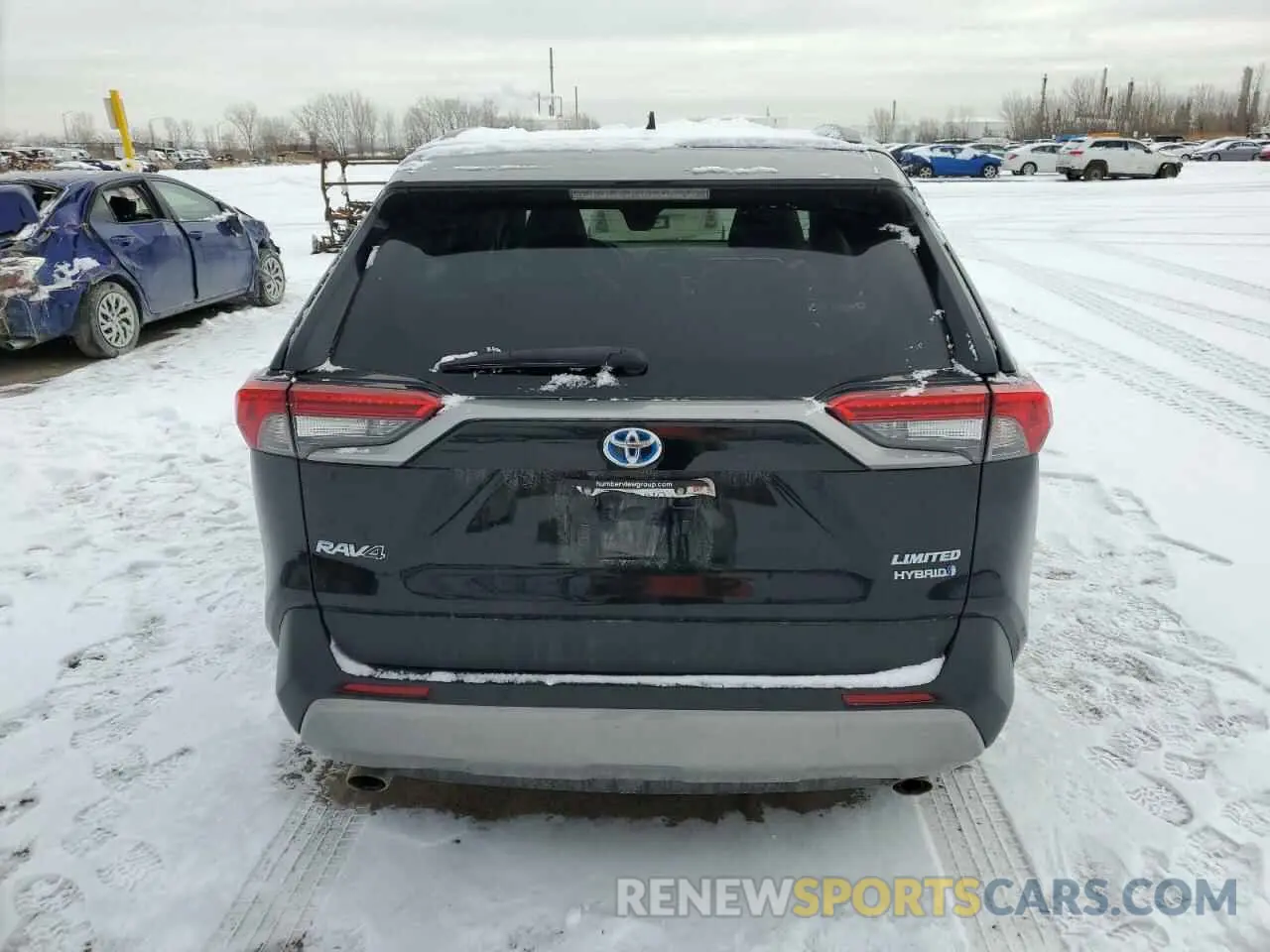 6 Photograph of a damaged car 2T3DWRFV1NW136194 TOYOTA RAV4 2022