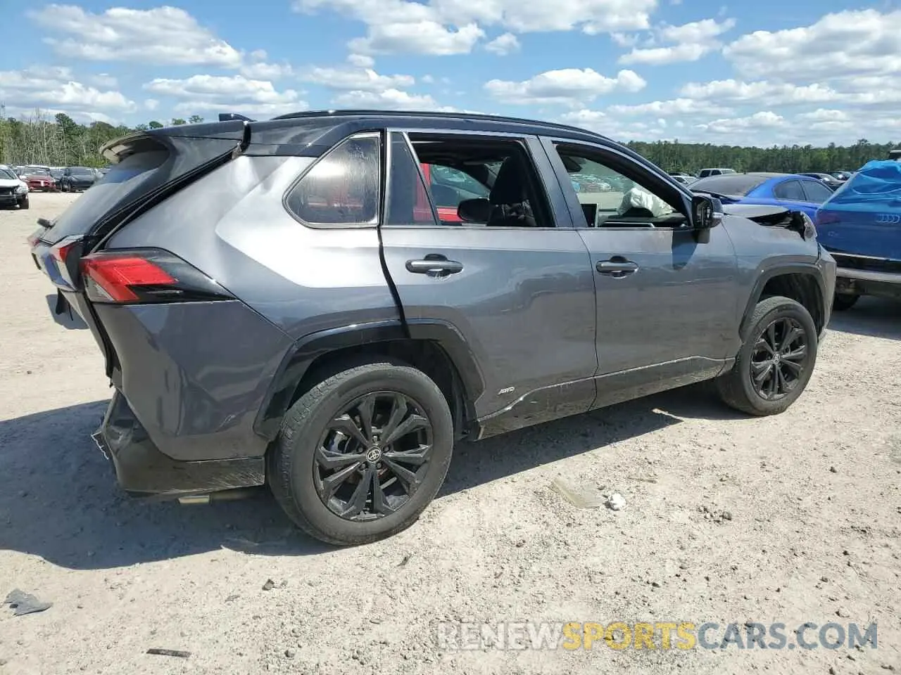 3 Photograph of a damaged car 2T3E6RFV4NW037728 TOYOTA RAV4 2022