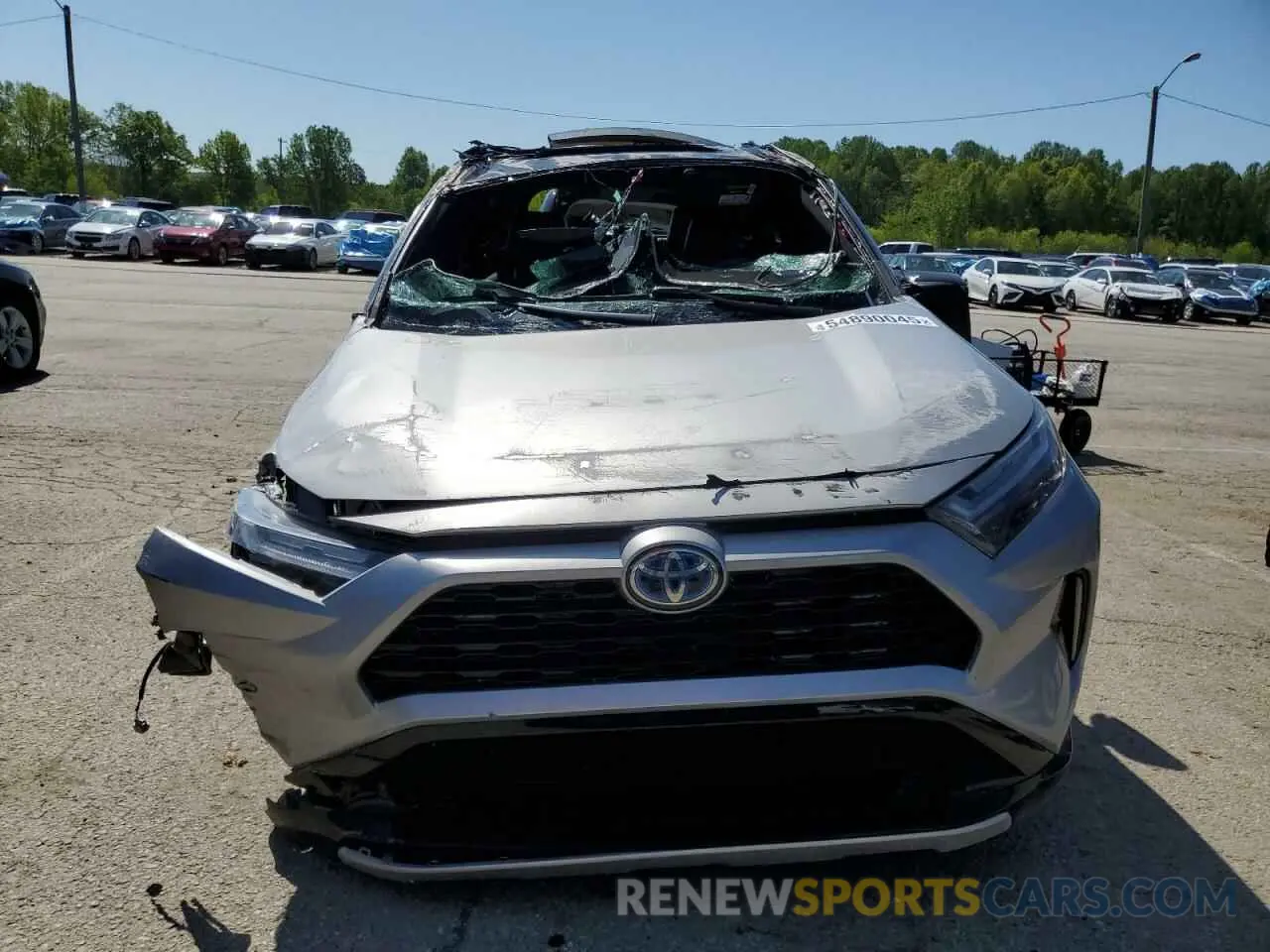 5 Photograph of a damaged car 2T3E6RFVXNW032033 TOYOTA RAV4 2022