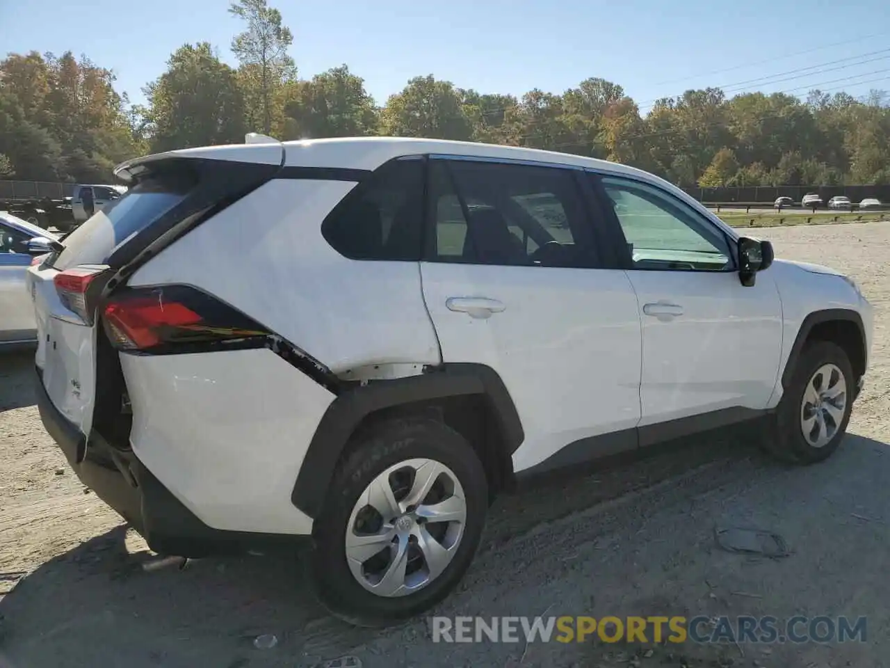 3 Photograph of a damaged car 2T3F1RFV0NC261549 TOYOTA RAV4 2022