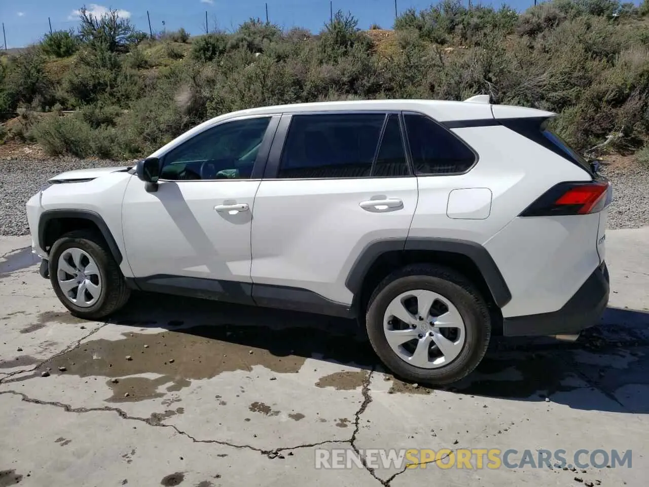 2 Photograph of a damaged car 2T3F1RFV0NC284779 TOYOTA RAV4 2022