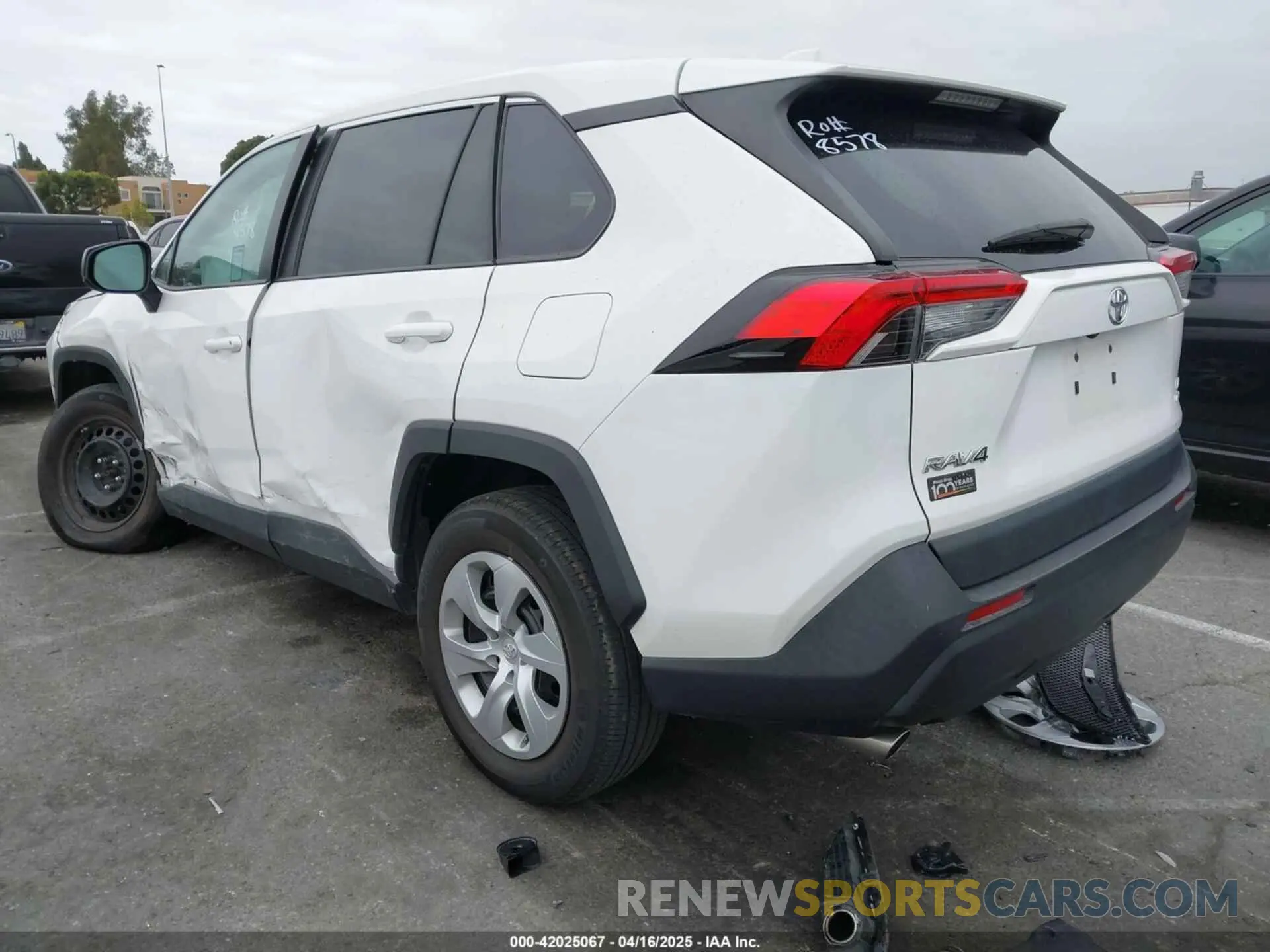 3 Photograph of a damaged car 2T3F1RFV0NW267396 TOYOTA RAV4 2022