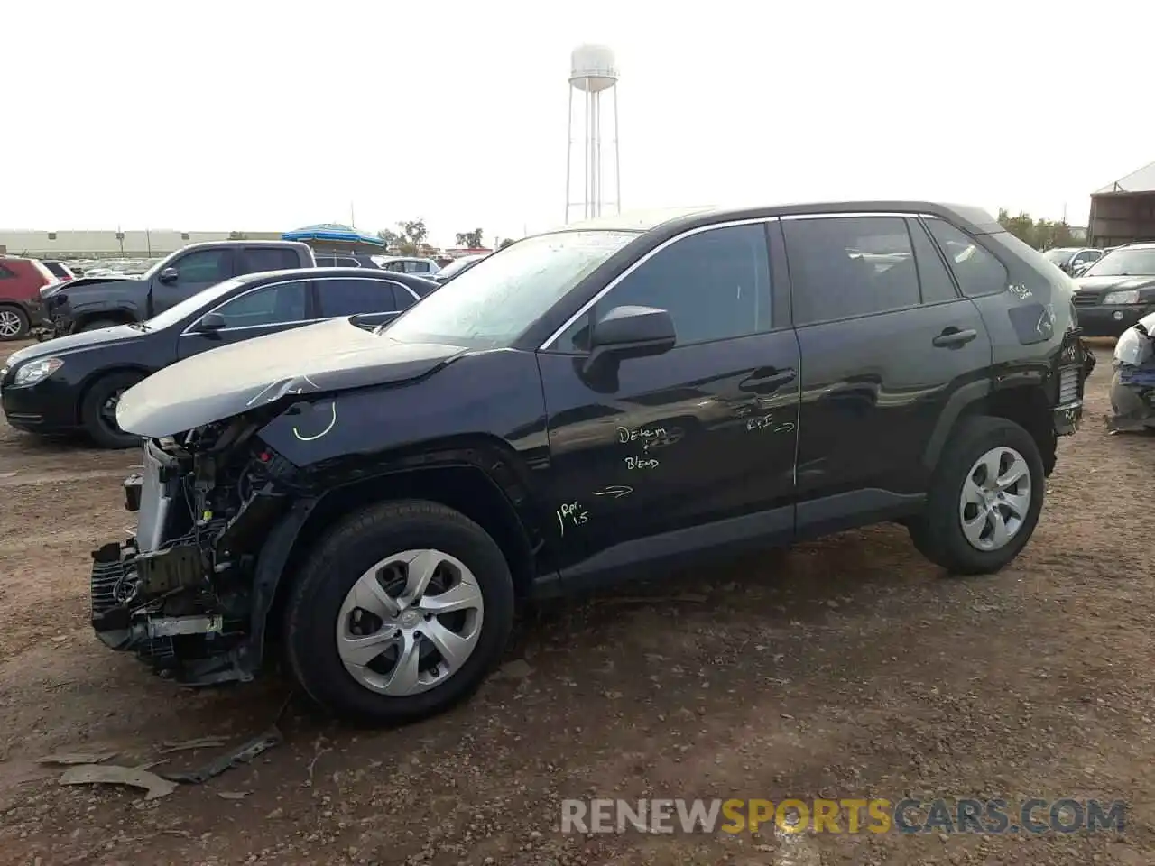 1 Photograph of a damaged car 2T3F1RFV0NW269035 TOYOTA RAV4 2022