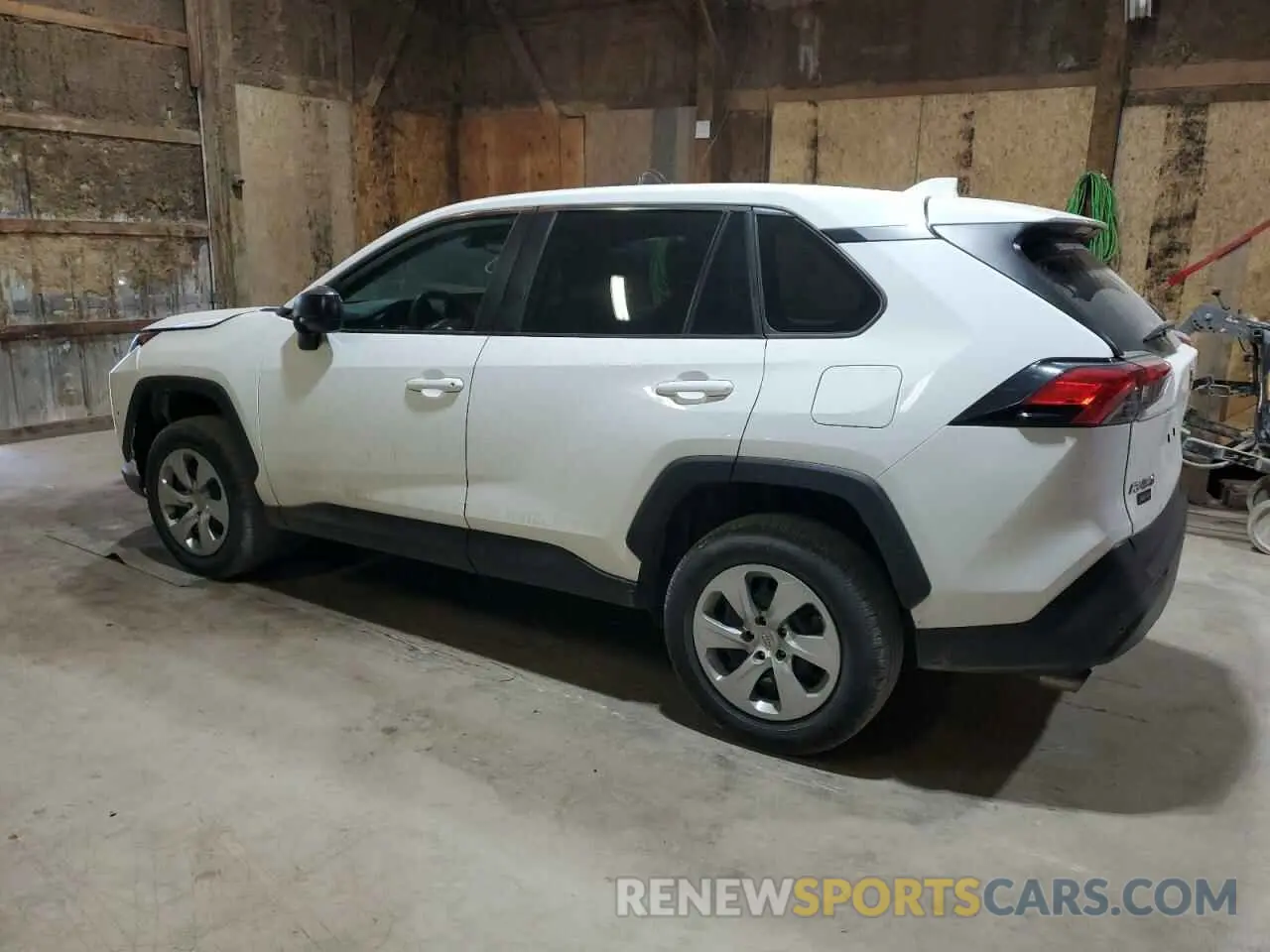 2 Photograph of a damaged car 2T3F1RFV0NW273215 TOYOTA RAV4 2022
