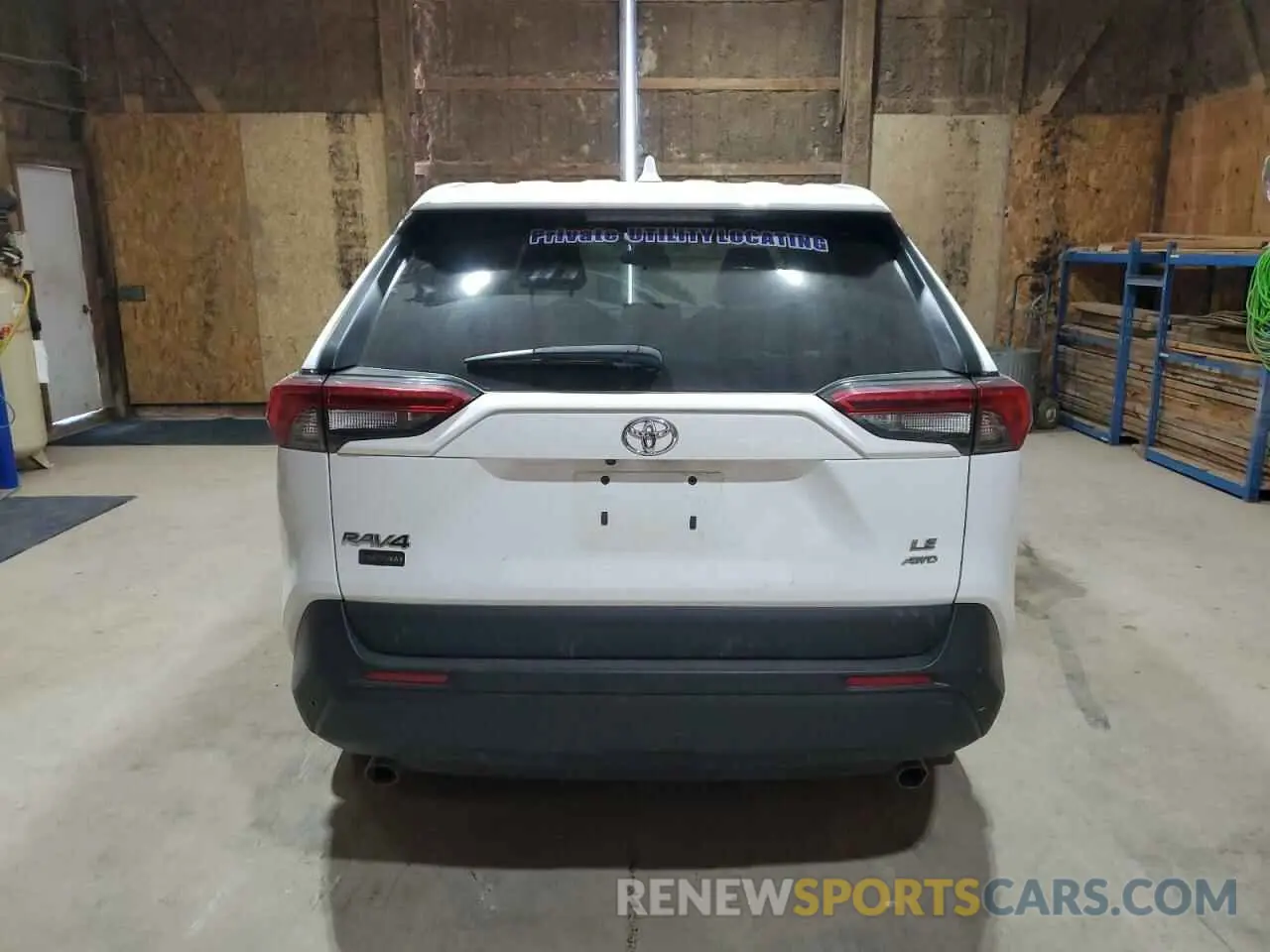 6 Photograph of a damaged car 2T3F1RFV0NW273215 TOYOTA RAV4 2022