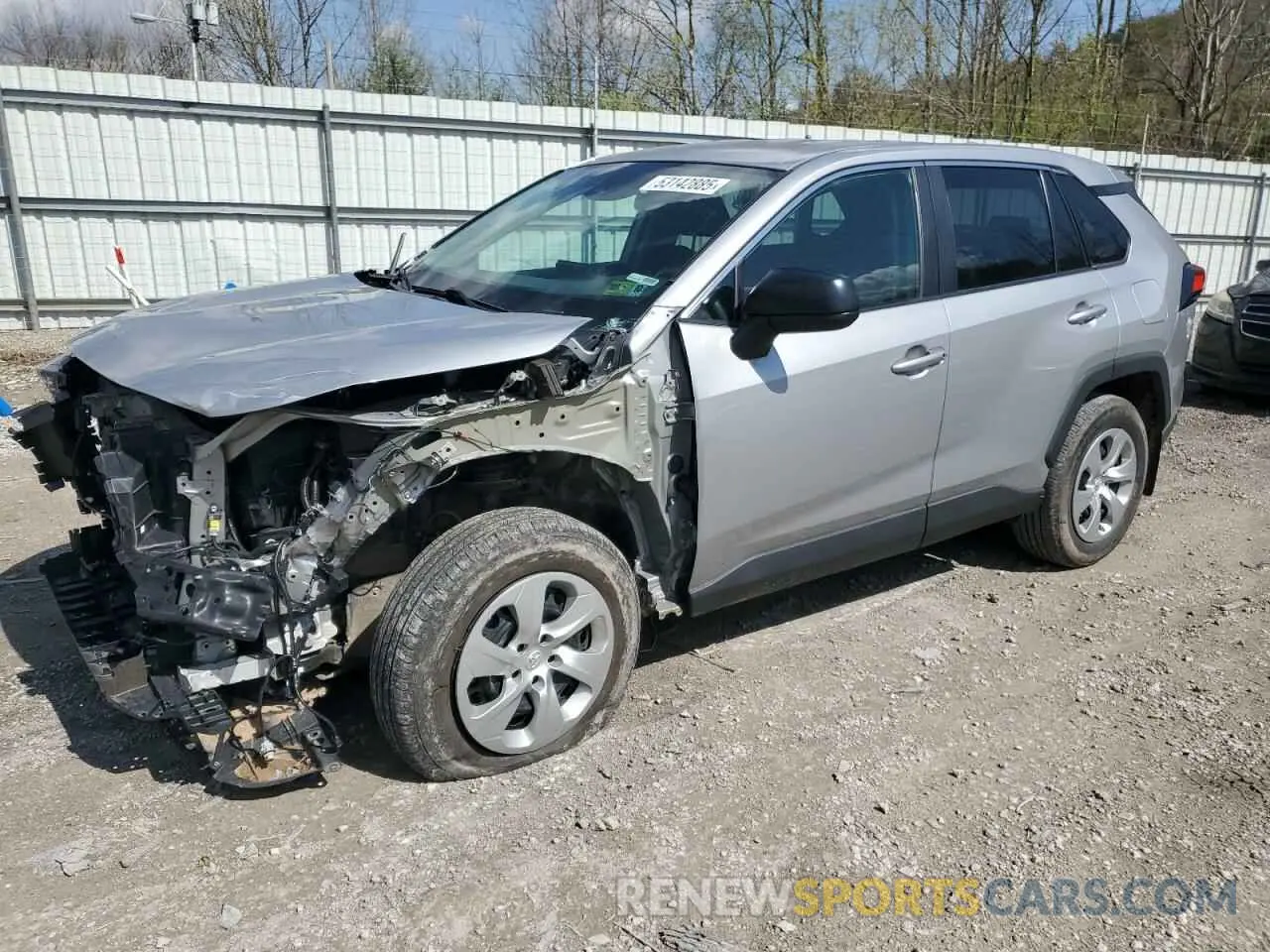 1 Photograph of a damaged car 2T3F1RFV0NW321778 TOYOTA RAV4 2022