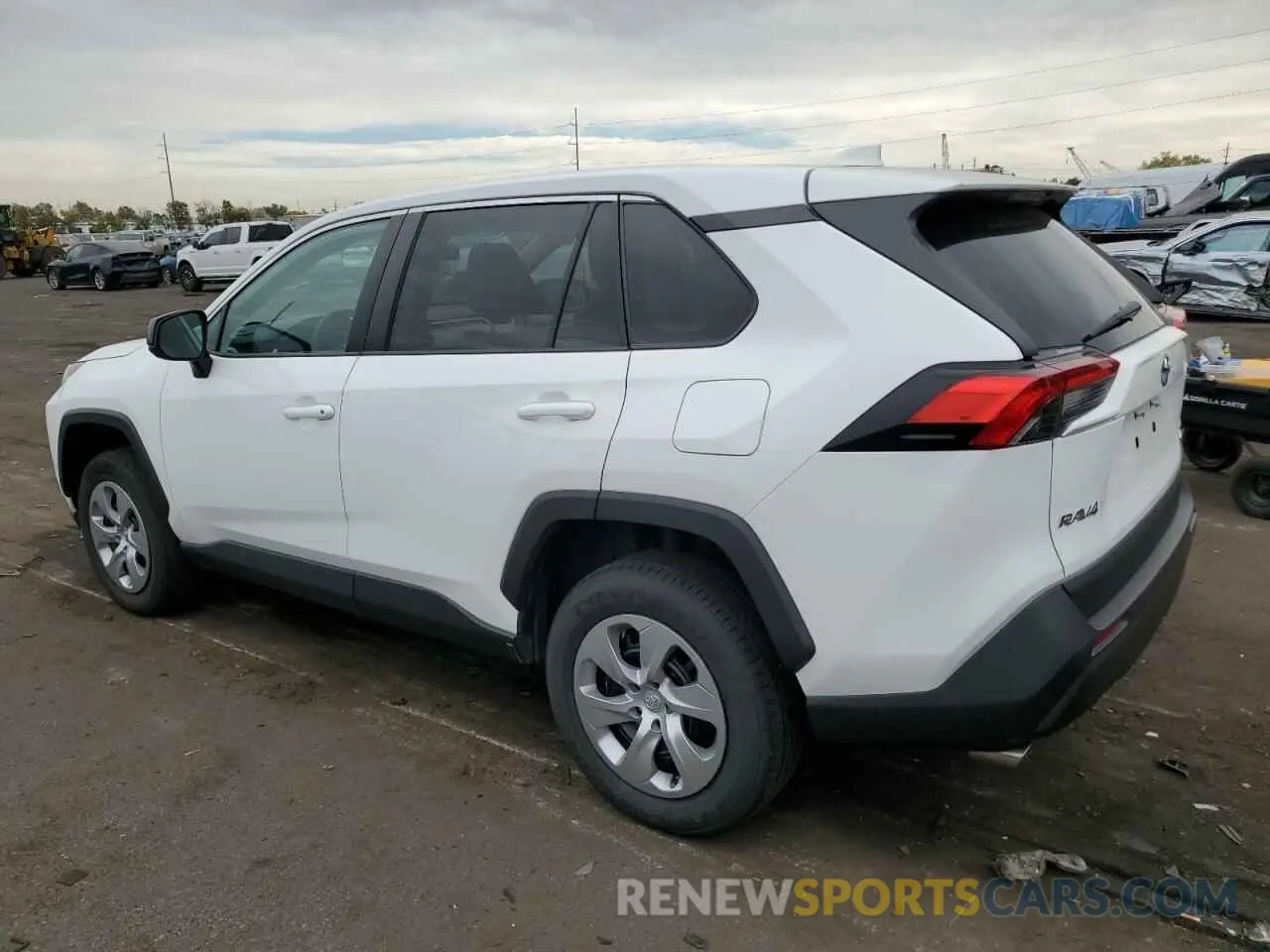 2 Photograph of a damaged car 2T3F1RFV1NC276075 TOYOTA RAV4 2022