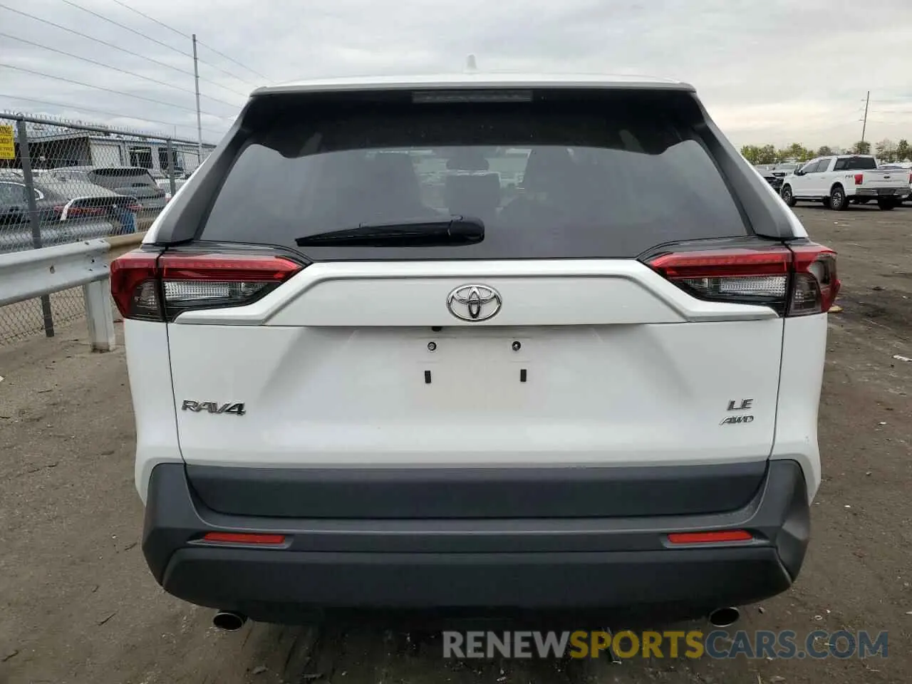 6 Photograph of a damaged car 2T3F1RFV1NC276075 TOYOTA RAV4 2022