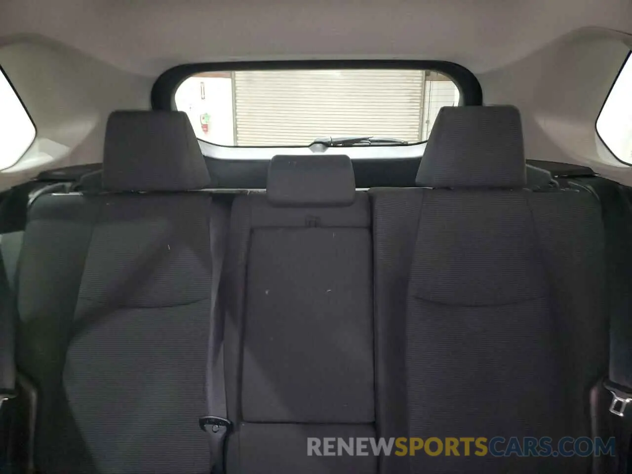 10 Photograph of a damaged car 2T3F1RFV1NC276867 TOYOTA RAV4 2022
