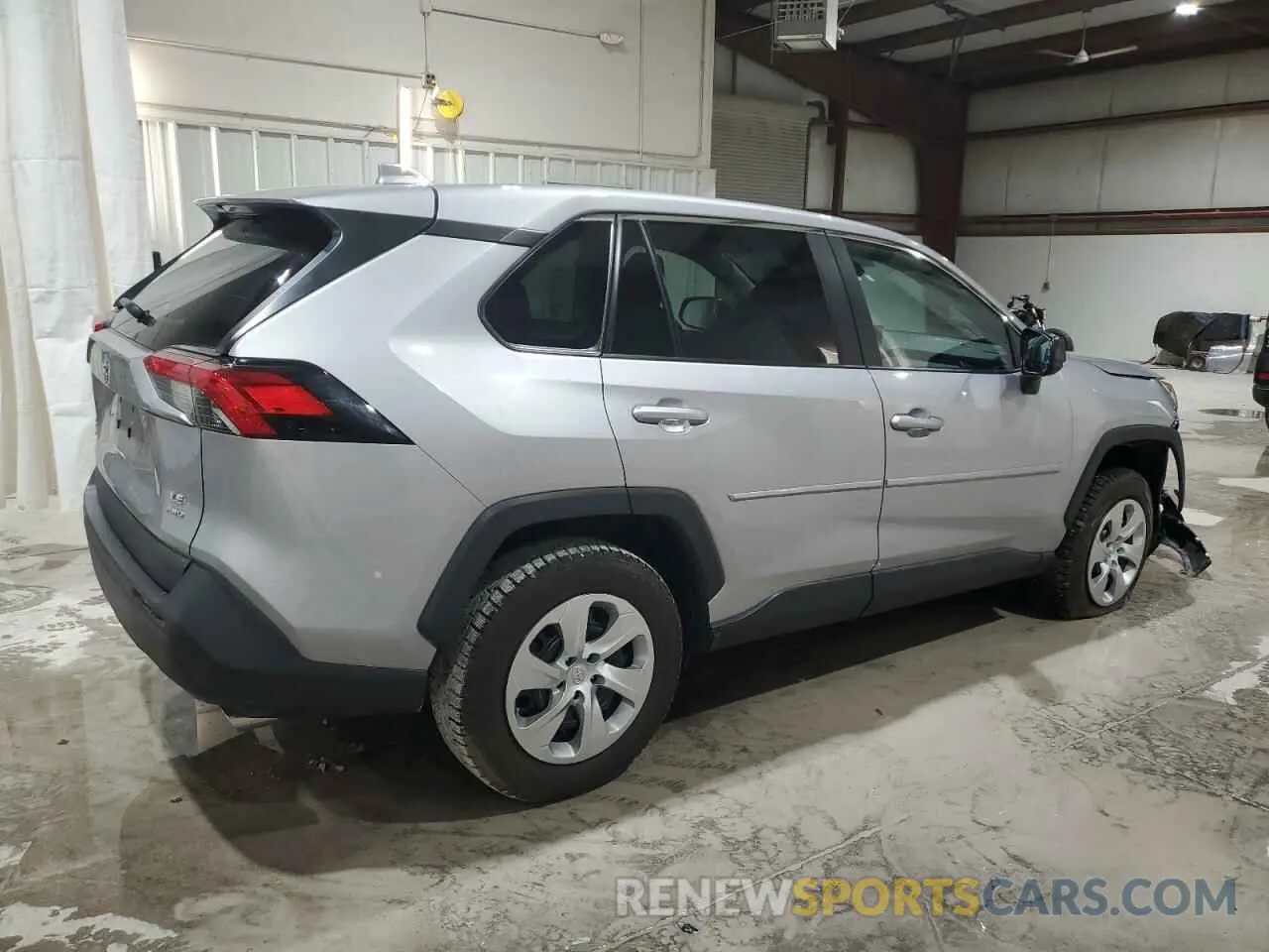 3 Photograph of a damaged car 2T3F1RFV1NC276867 TOYOTA RAV4 2022
