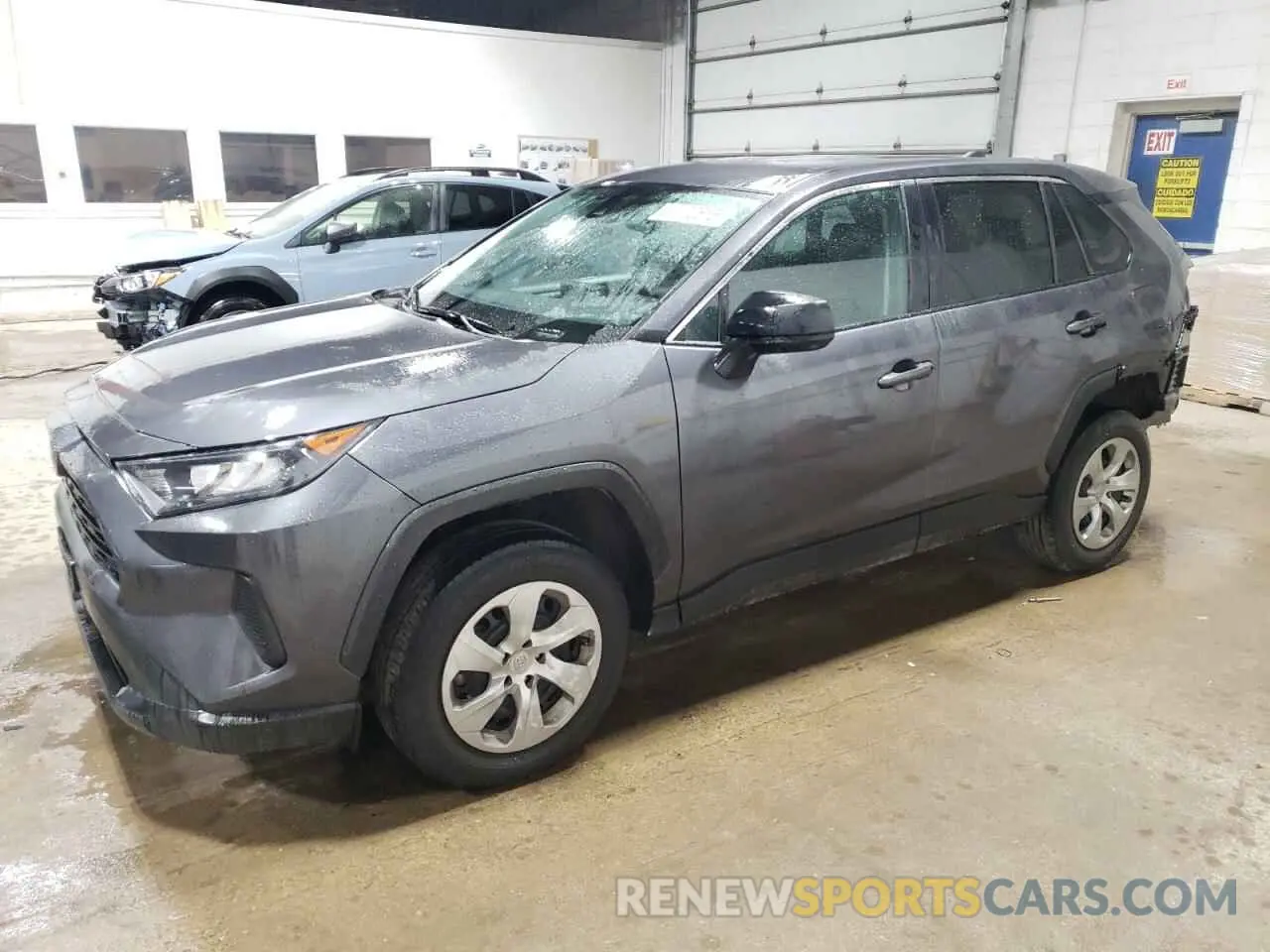 1 Photograph of a damaged car 2T3F1RFV1NC290316 TOYOTA RAV4 2022