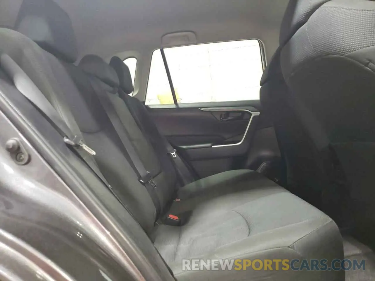 11 Photograph of a damaged car 2T3F1RFV1NC290316 TOYOTA RAV4 2022
