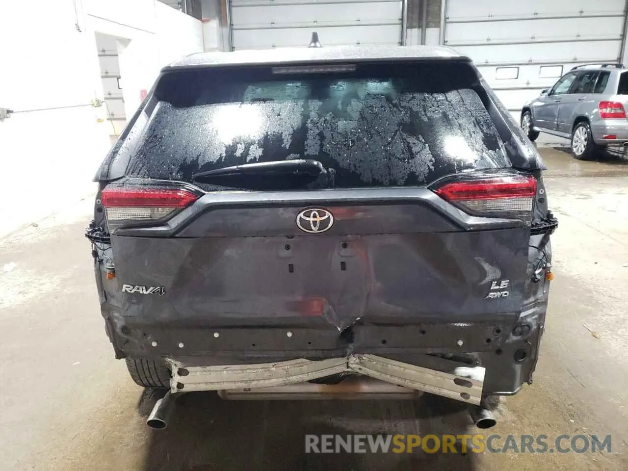6 Photograph of a damaged car 2T3F1RFV1NC290316 TOYOTA RAV4 2022