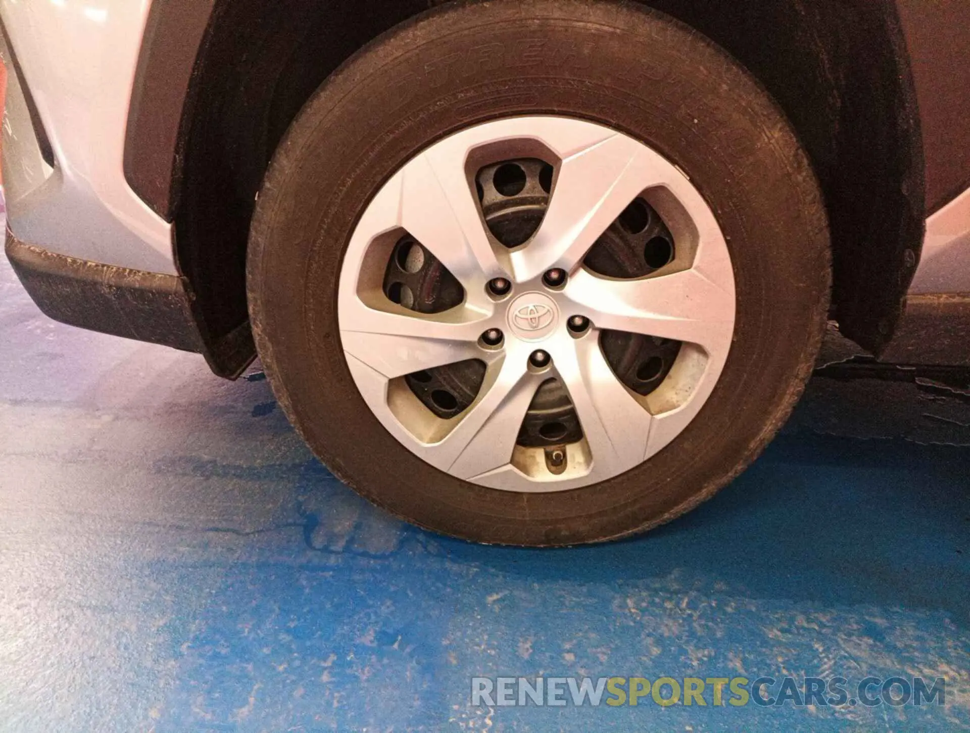 11 Photograph of a damaged car 2T3F1RFV1NC313206 TOYOTA RAV4 2022
